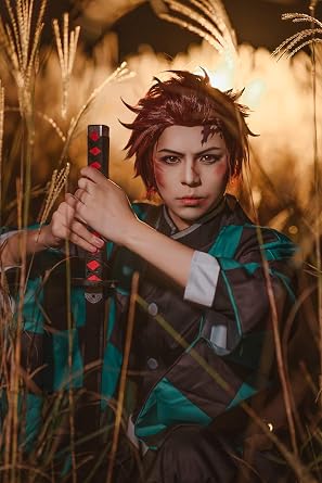 Nuoqi Tanjiro Cosplay Wig Tanjirou Kamado Wig Mens Anime Short Red Cosplay Wig