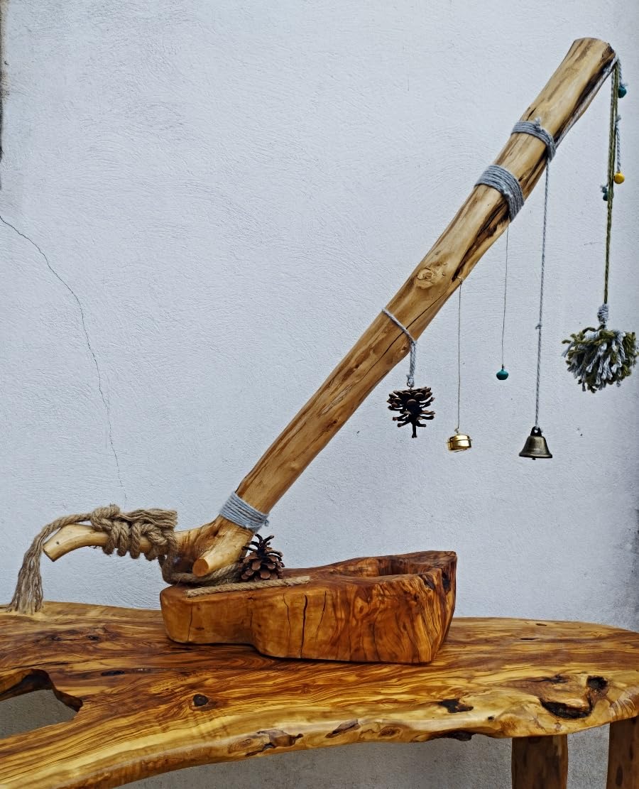 Juguete para Gatos con comedero (Madera de Olivo)