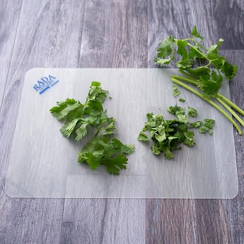 Miniatura 4 de Rada Cutlery - Tabla de cortar flexible de plástico, 7 x 10 pulgadas, fabricada en Estados Unidos, color blanco, paquete de 3