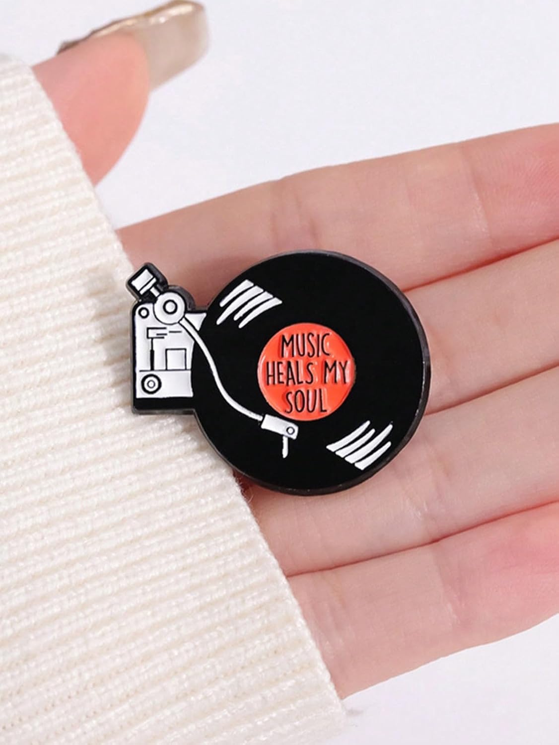 Letter Casual Streetwear Zinc Alloy Brooch Black Round Geometric Music Apparel Accessory Pin Magnetic Stud Lapel Pin Dress Clothes Bag Charm Friendship Gifts
