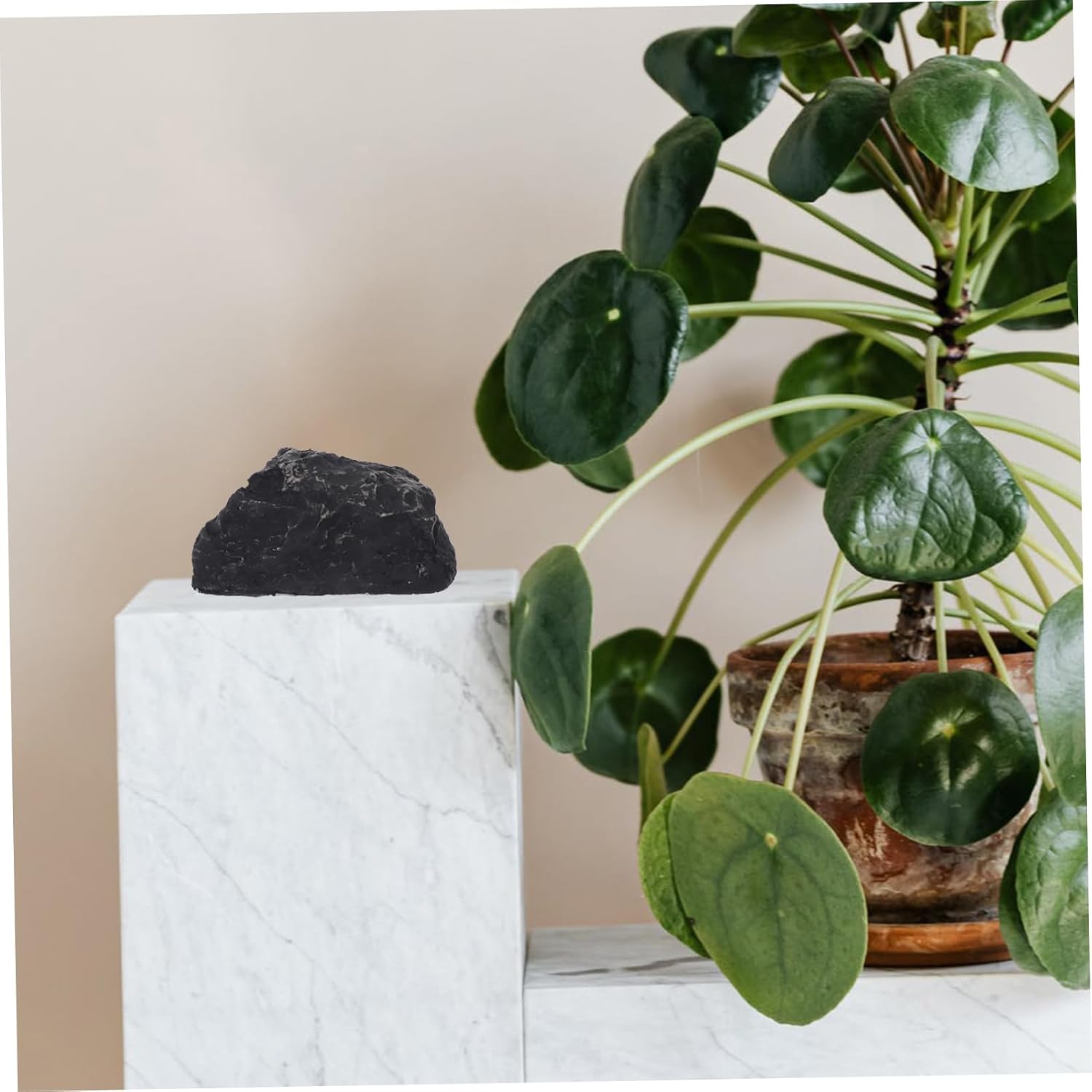 Outdoor Waterproof Simulated Stone Key Box Hide a Key Rock Realistic Fake Rock for Garden for Outdoor Use