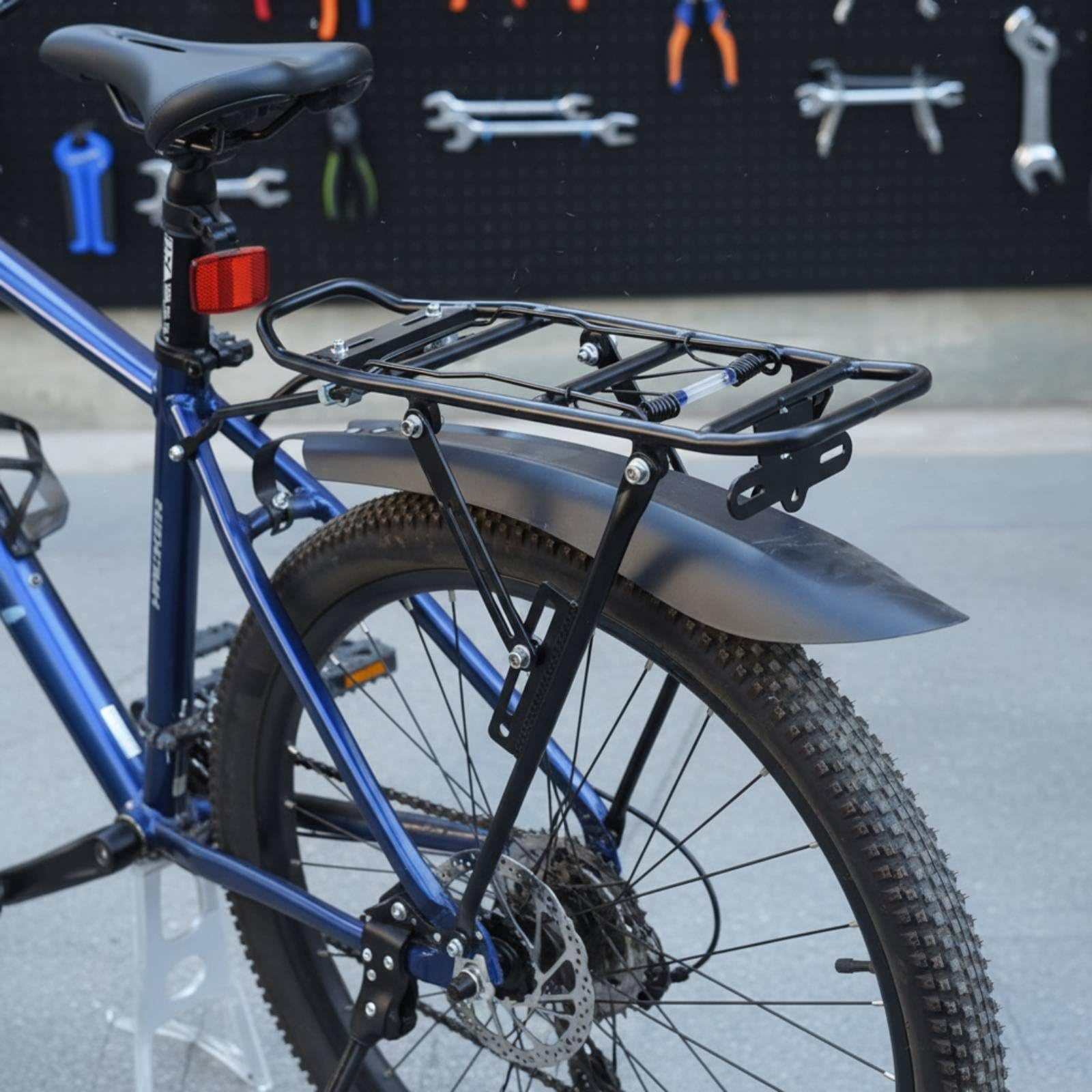 Fahrradträger Aluminium Gepäckträger Hinterrad Fahrradträger mit Verstärkten Verbindungspunkten Und Schnellem Schnellspanner für Stadtwege, Universal W Werkzeug