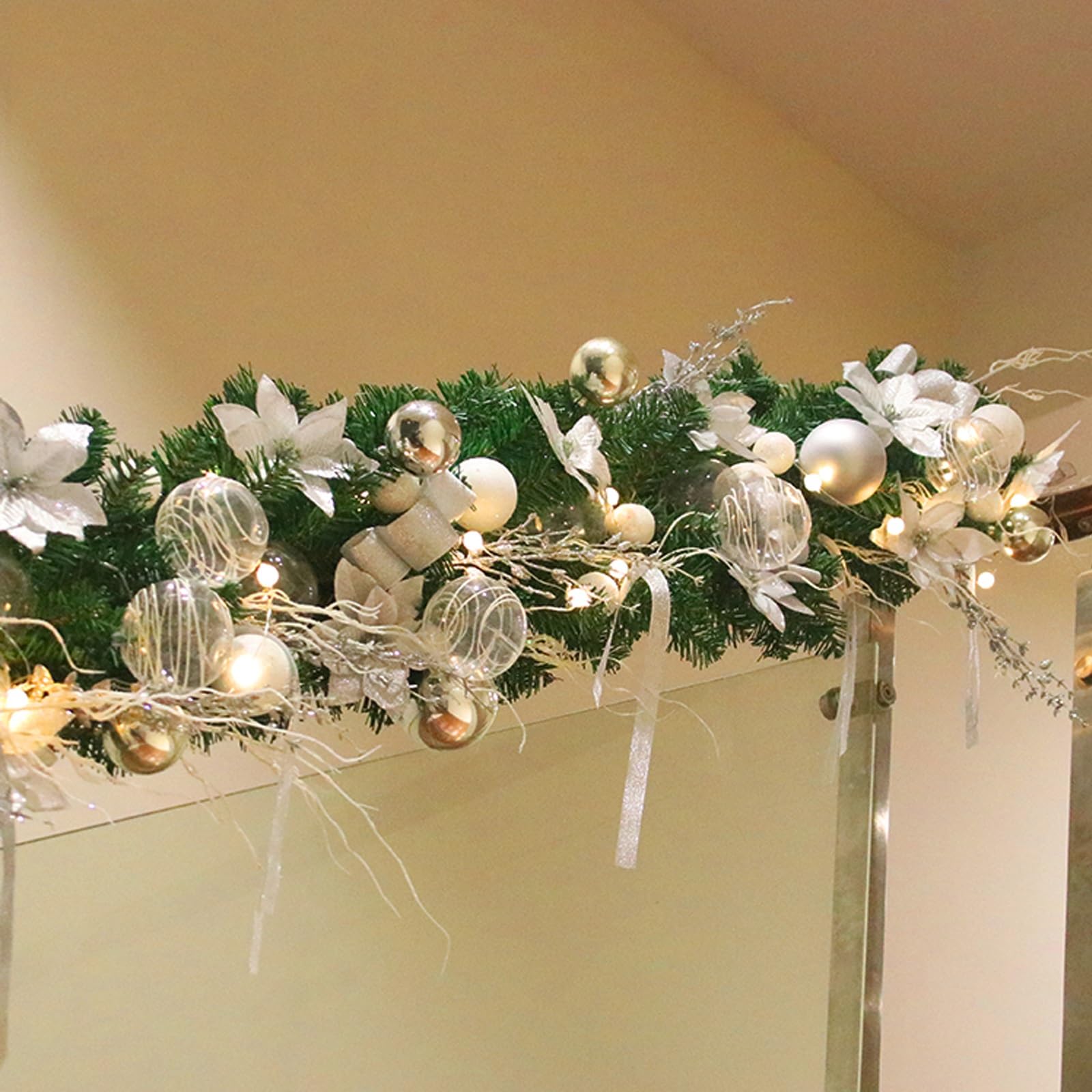 Kränze. 8,8 Fuß große Weihnachtsgirlande – dichte Norfolk-Girlande mit realistischem Touch – künstliche Rattan-Girlande for Weihnachten, Kaminsims, Tisch, Treppe, Heimdekoration(Silver)