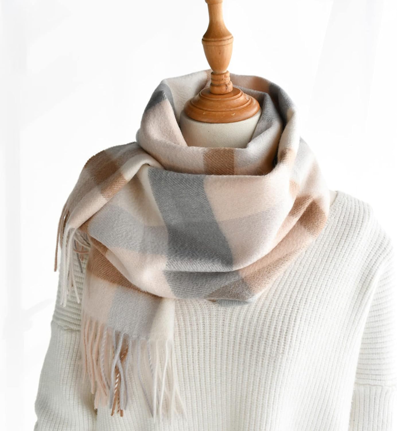 short cashmere scarf