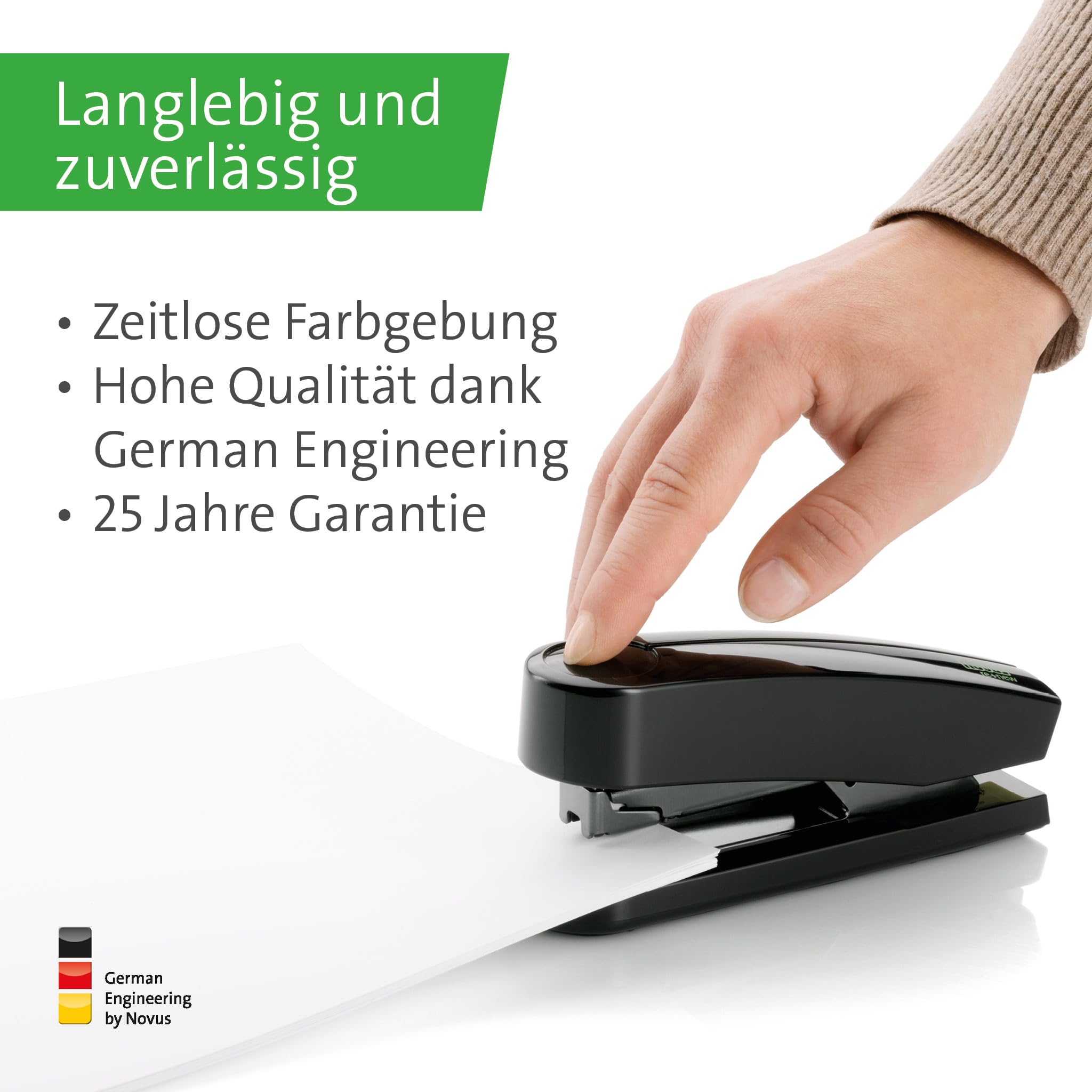 Novus B 4 re+new Heftgerät (Tacker aus Metall mit Kunsttoffoberteil aus nachhaltigem Rezyklat, 40 Blatt, inkl. 200 Tackerklammern) schwarz