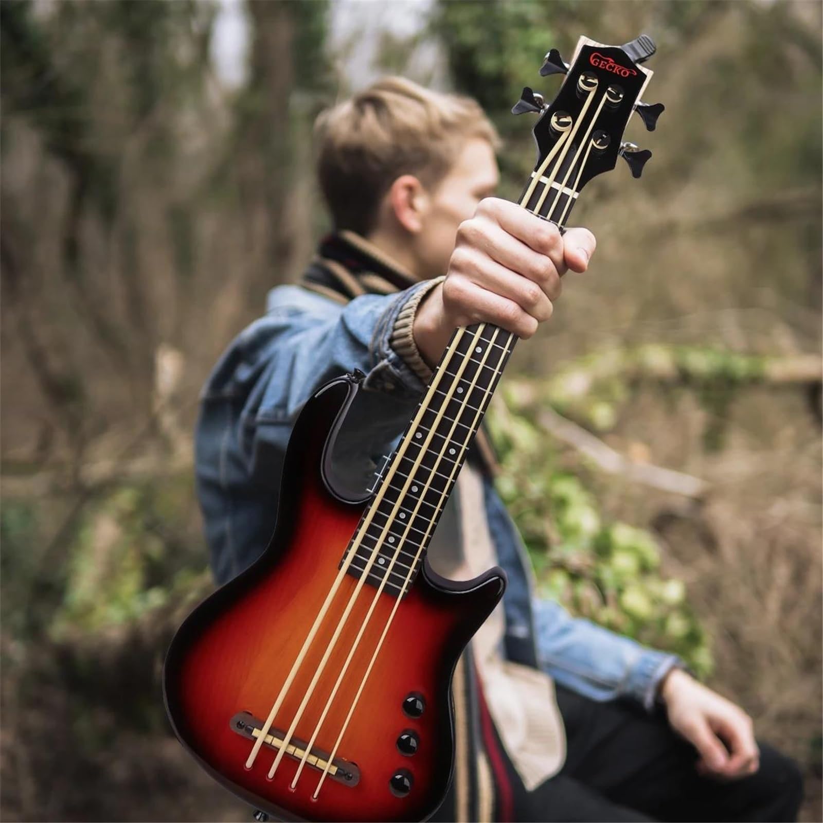 4-strunowa Przykręcana Elektryczna Gitara Basowa Ukulele Z Wykończeniem Sunburst Korpus Z Jesionu, Klon, Tył/bok Ukulele Set