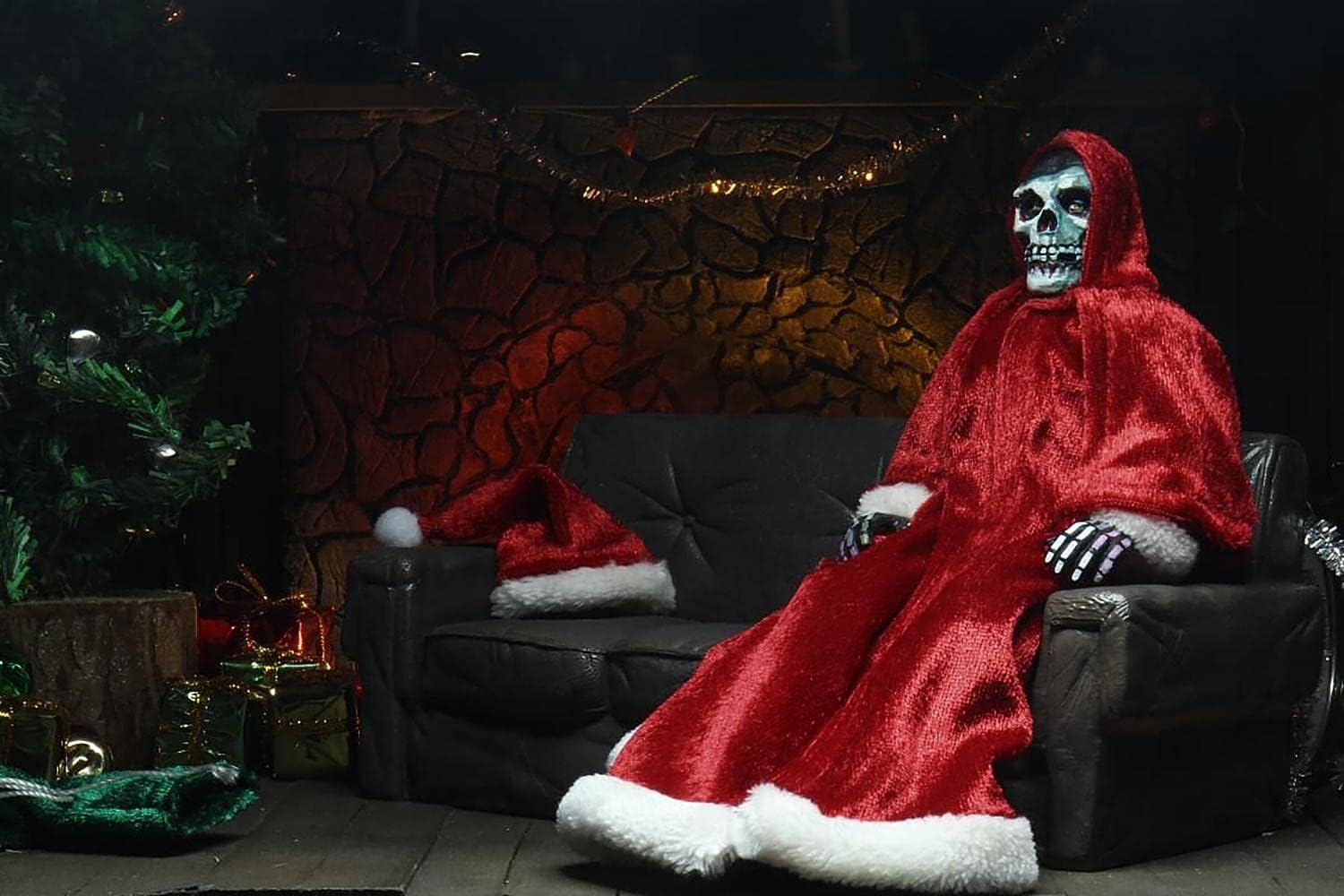 NECA - Misfits Holiday Fiend 8 Clothed Action Figure