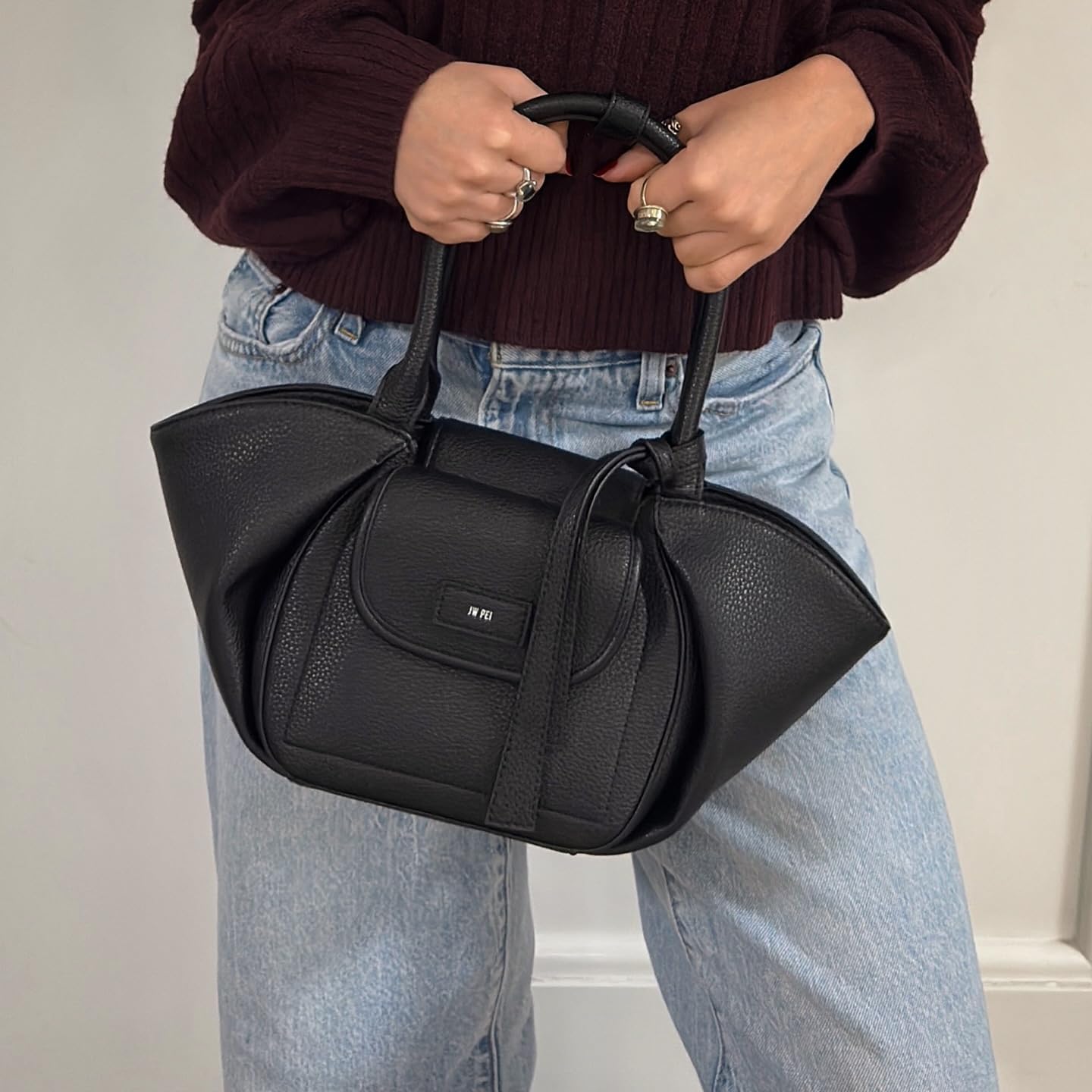 JW PEI Women's Zoey Pockets Shoulder Bag - Image 2