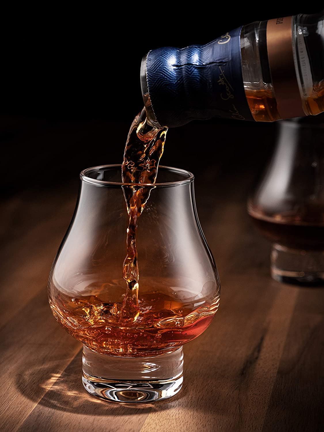 Bourbon Whiskey Brandy - Juego de 4 vasos de cristal de 7.8 onzas, vidrio hecho a mano sin plomo, ideal para bebidas alcohólicas, vasos de degustación, chupitos de tequila, coñac escocés, 210