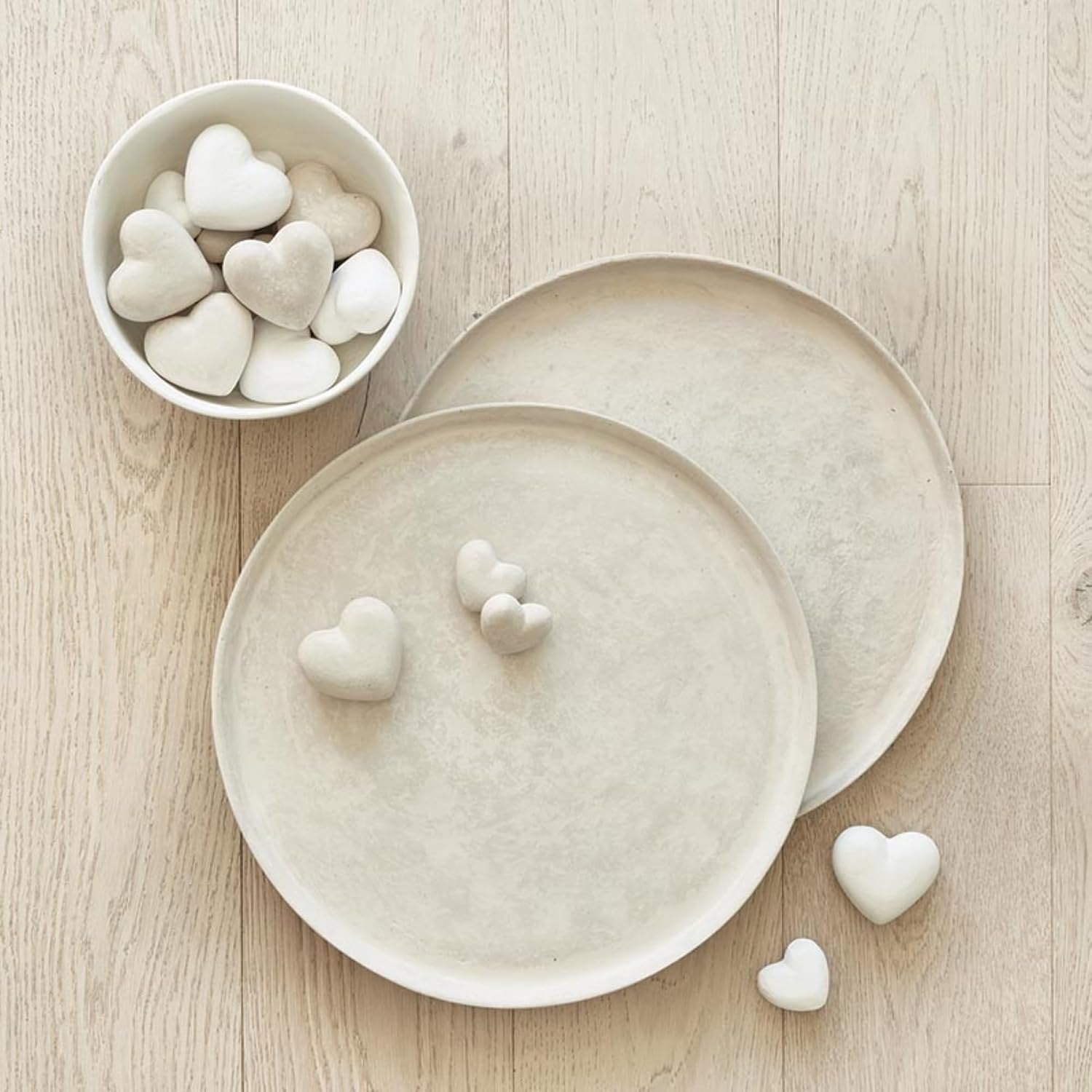 Santa Barbara Design Studio Pure Design Paper Mache Heart Decorations for Home, 2.75" x 2.75", White