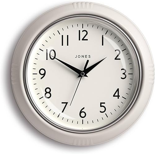 JONES CLOCKS Reloj de pared Ketchup  Reloj de comedor retro redondo  10 pulgadas  Gris muy pálido  Ideal para la cocina, sala de estar, oficina o