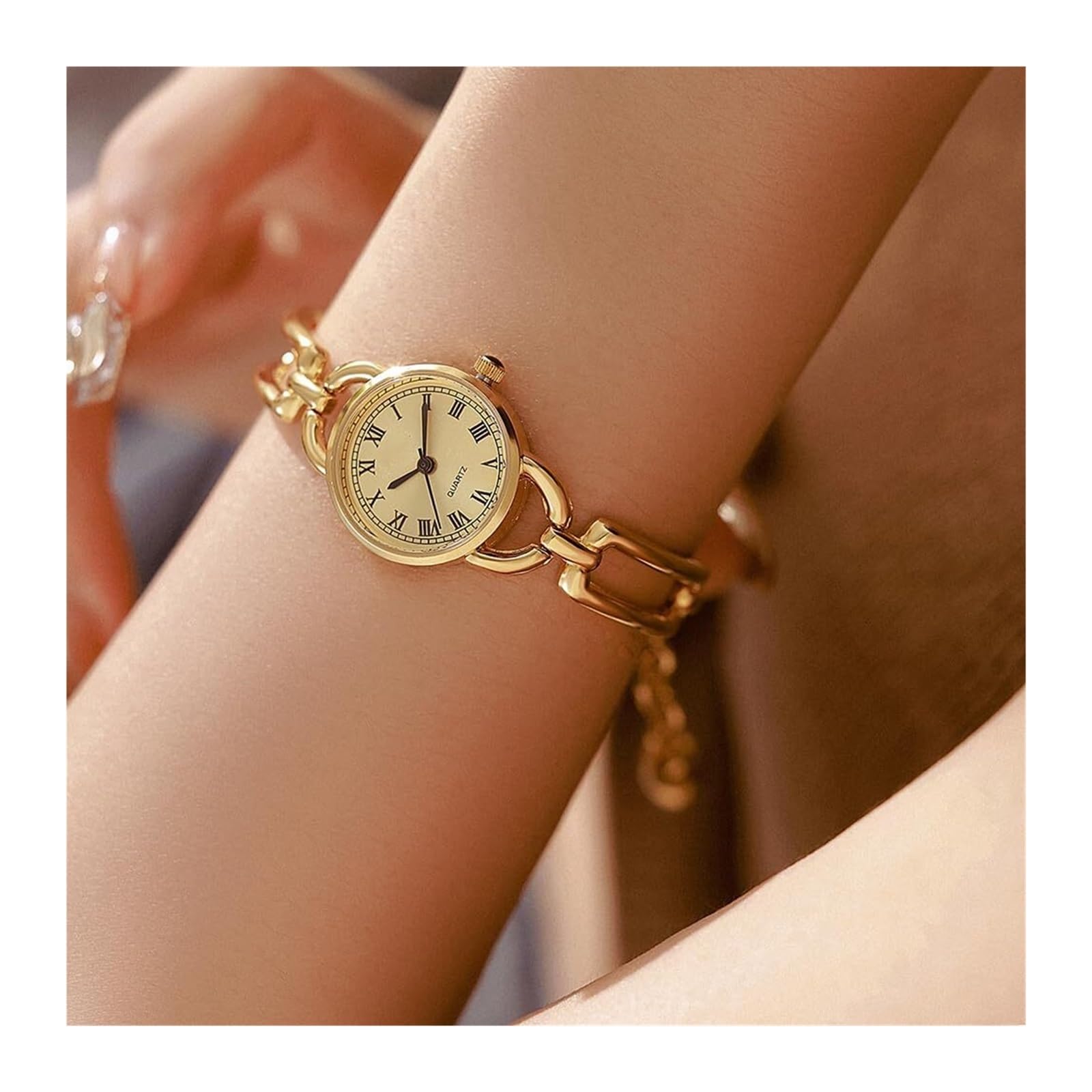 Montre à Quartz Vintage for Femme, Cadran Rond, élégante et raffinée, Bracelet à chaîne Ajustable