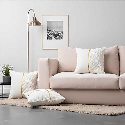 Miniatura 8 de Tosleo Fundas de almohada de terciopelo beige de 20 x 20 pulgadas, paquete de 2 con fundas de almohada decorativas de cuero dorado para sofá, fundas
