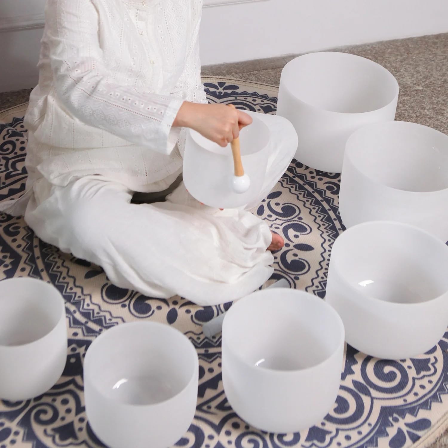 Hye-eun Set di 7 campane tibetane in cristallo da 17-30,5 cm, 432 Hz, per chakra, yoga, meditazione, con custodia resistente