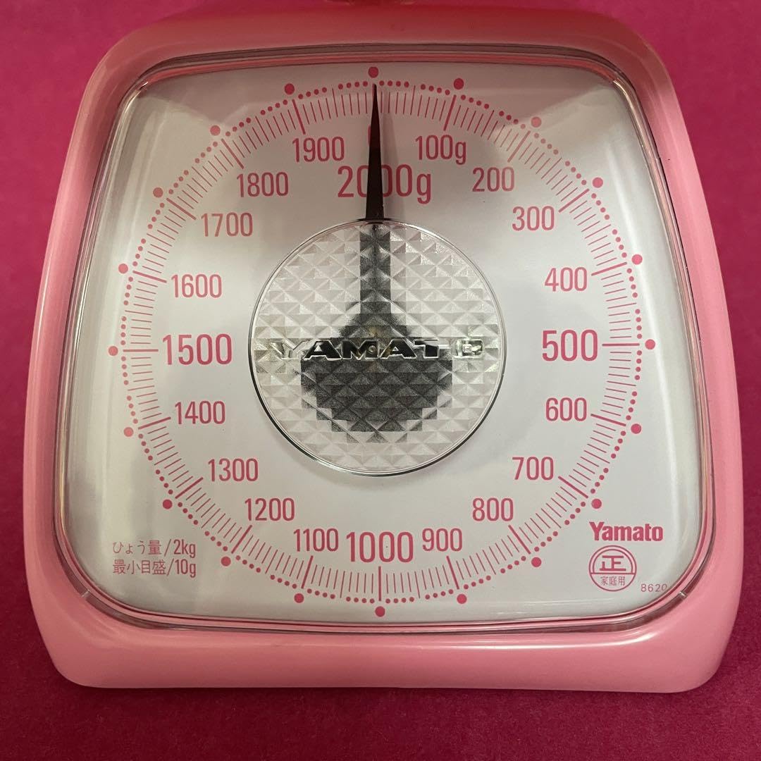 Amazon.co.jp: レトロ キッチンスケール ピンク Yamato : ホーム＆キッチン