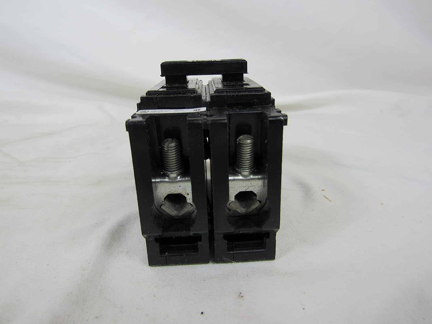QC2030 Feed-Thru Type, Cutler-Hammer