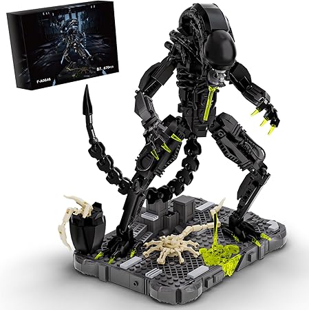 Xenomorph Building Blocks Set, Xenomorph Action Figure Building Sets for Adults with Support Base and Little Facehugger, Horror Gifts for Fans Friends Birthday Christmas Halloween