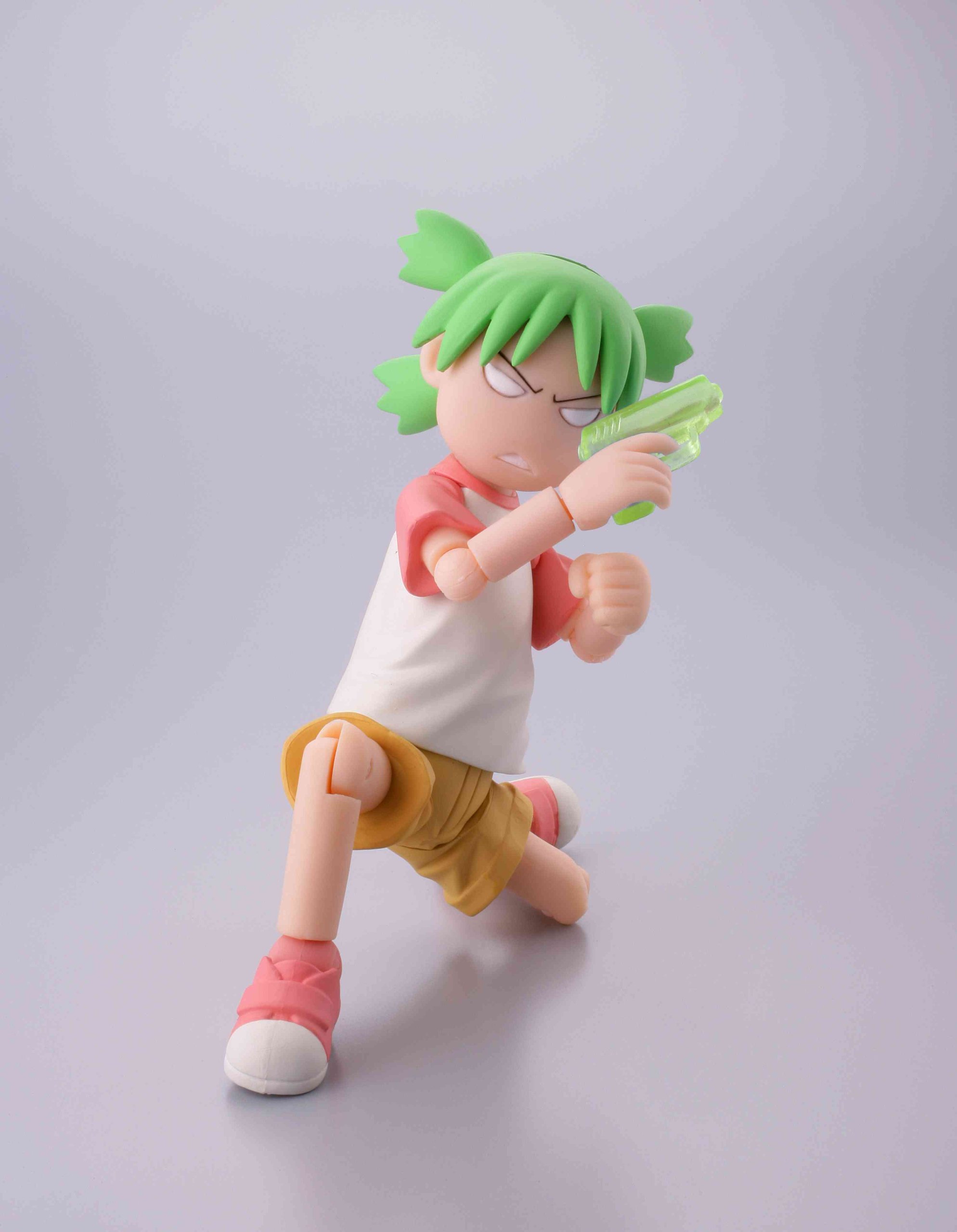 【開封済】【よつばと】リボルテック　よつば　リニューアルボックス Amazon.co.jp: よつばとリボルテック【お化粧なおしBOX】 : ホビー