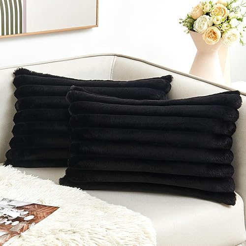 Miniatura 48 de Juego de 2 fundas de almohada decorativas de piel sintética de 18 x 18 pulgadas, fundas de almohada suaves de rayas blancas crema para sofá, cama