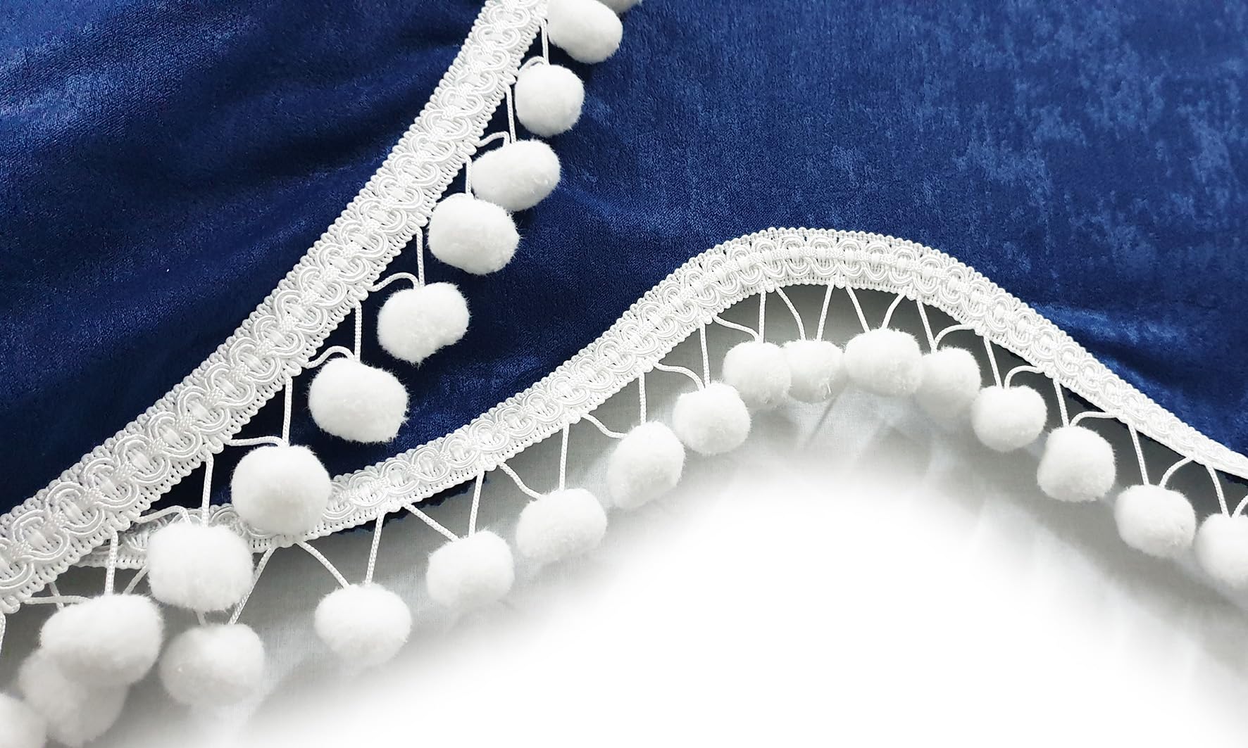 Set di 3 tende per camion in blu con pompon bianchi