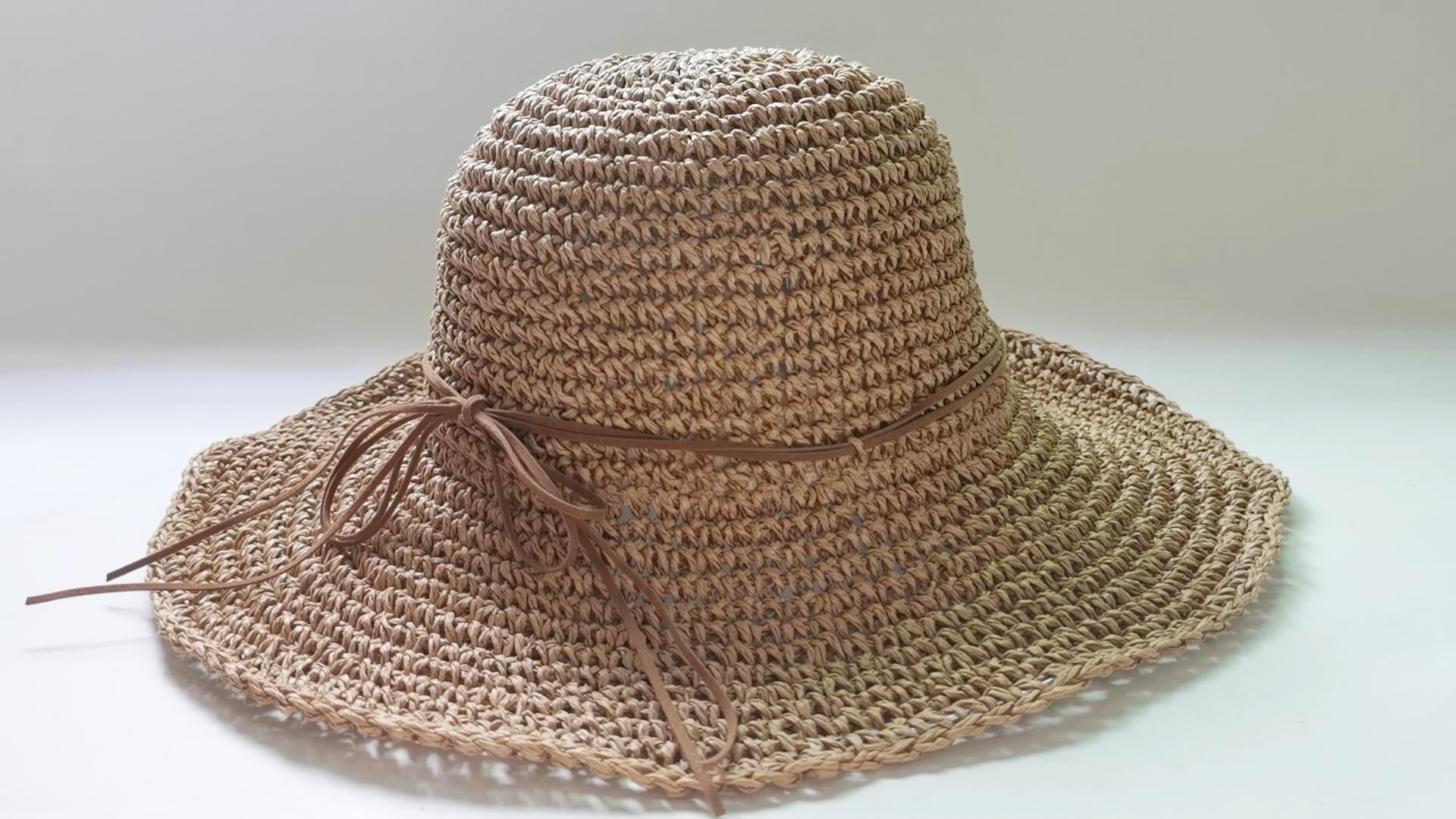 Sombrero de playa de paja para mujer, plegable y hecho a mano miniatura 7