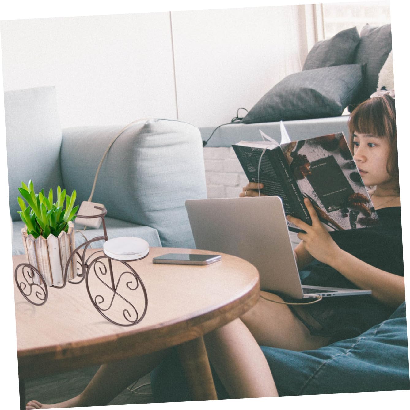 MERRYHAPY Iron Bike Plant Stand Rustic Iron Tricycle Flower Pot Holder Vintage Style for Indoor Outdoor Home Garden Patio Decor with Creative Metal Craft Design