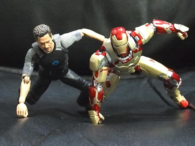 Amazon.co.jp: TAMASHII NATIONS S.H.フィギュアーツ アイアンマン