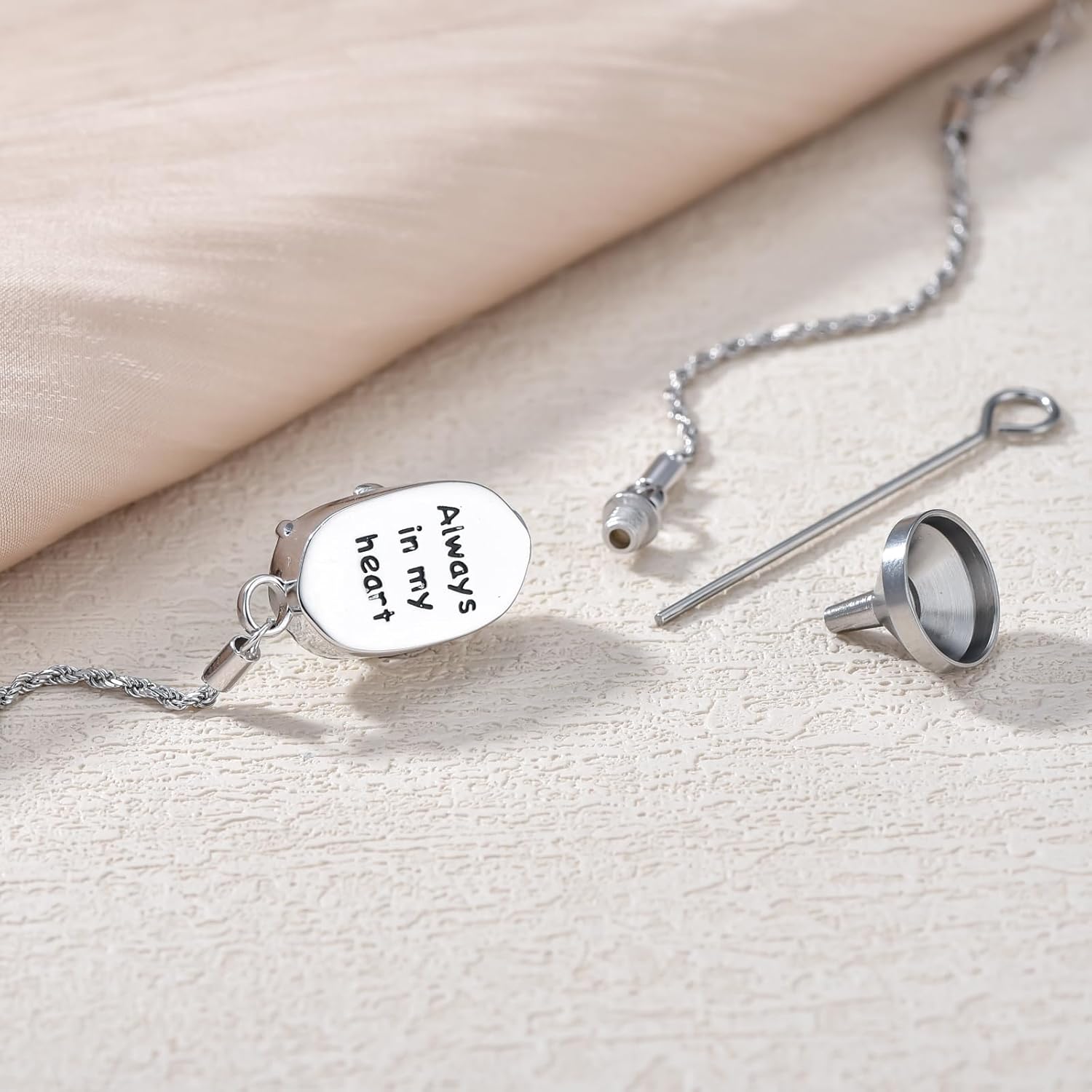 Black Onyx Urn Bracelet for Ashes 925 Sterling Silver Cremation Bracelet for Ashes Keepsake Jewelry Memorial Gifts for Women Mom