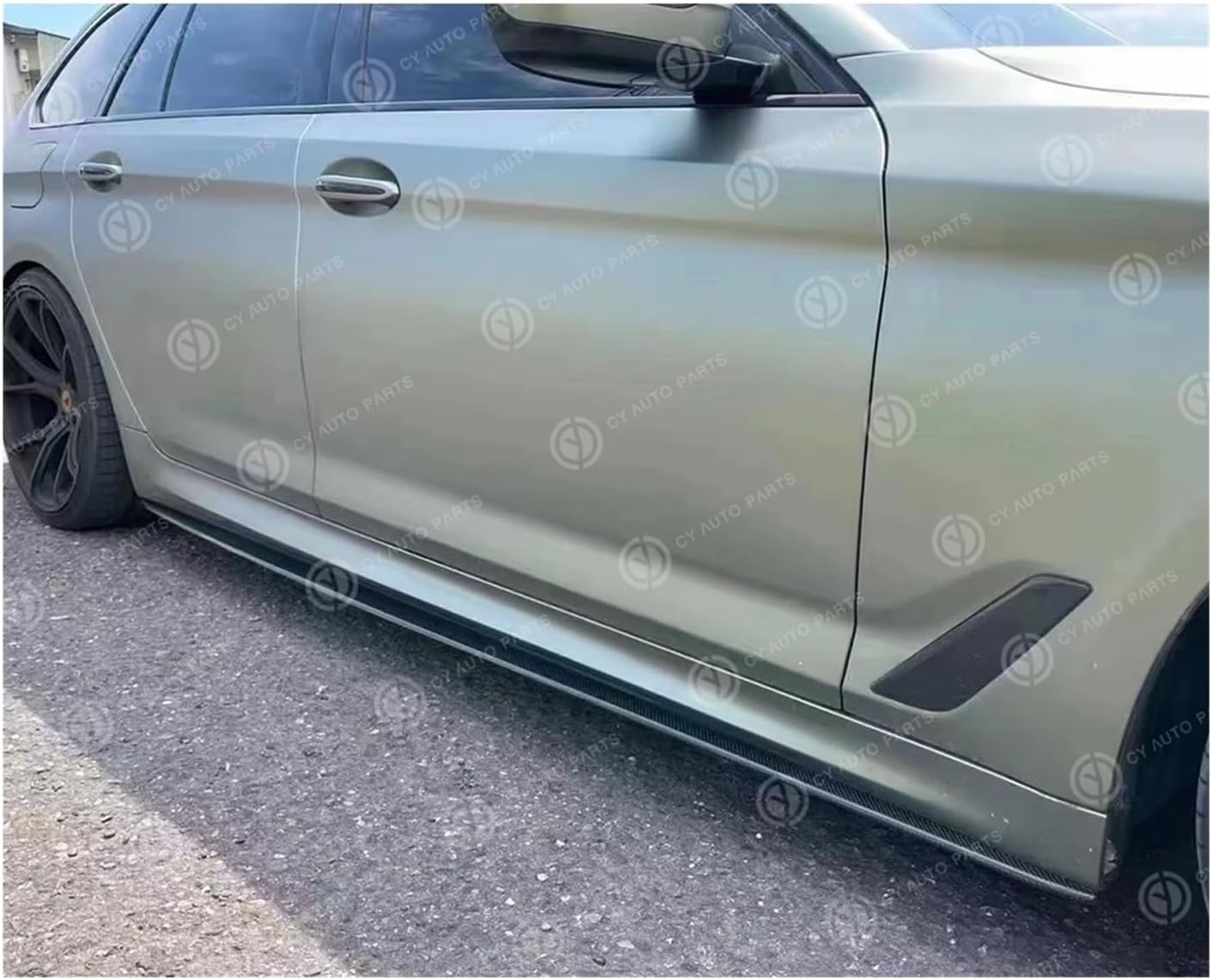 Conpatable With Bwm 5 Series G30 F90 M5 Side Door Edge Protector Automobile Refitting Real Carbon Fiber Side Skirt Lip