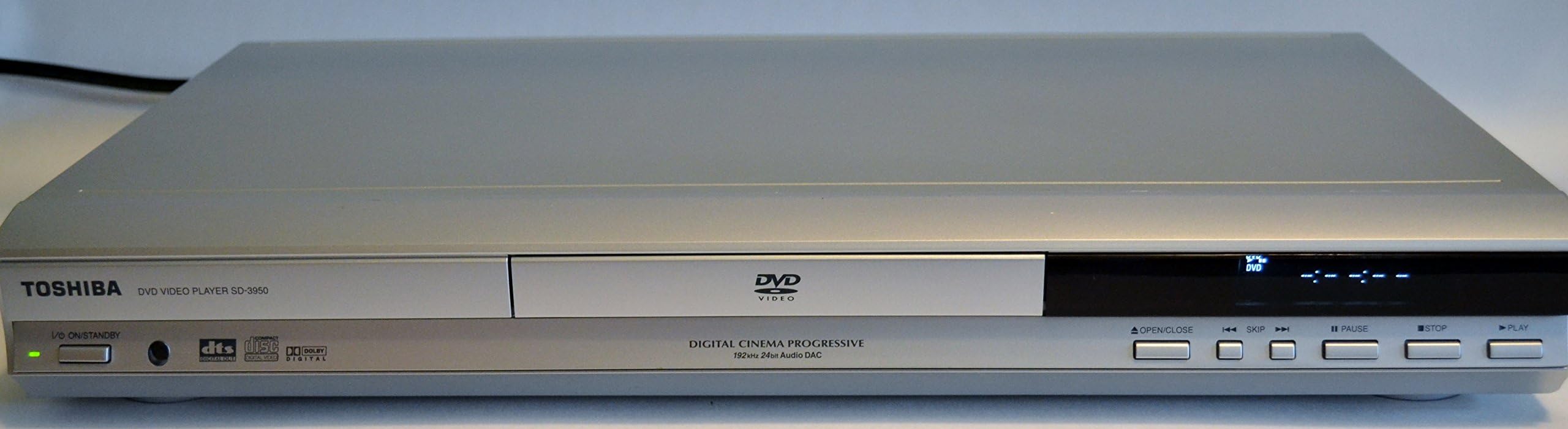 Toshiba SD-3950 Progressive Scan DVD Player