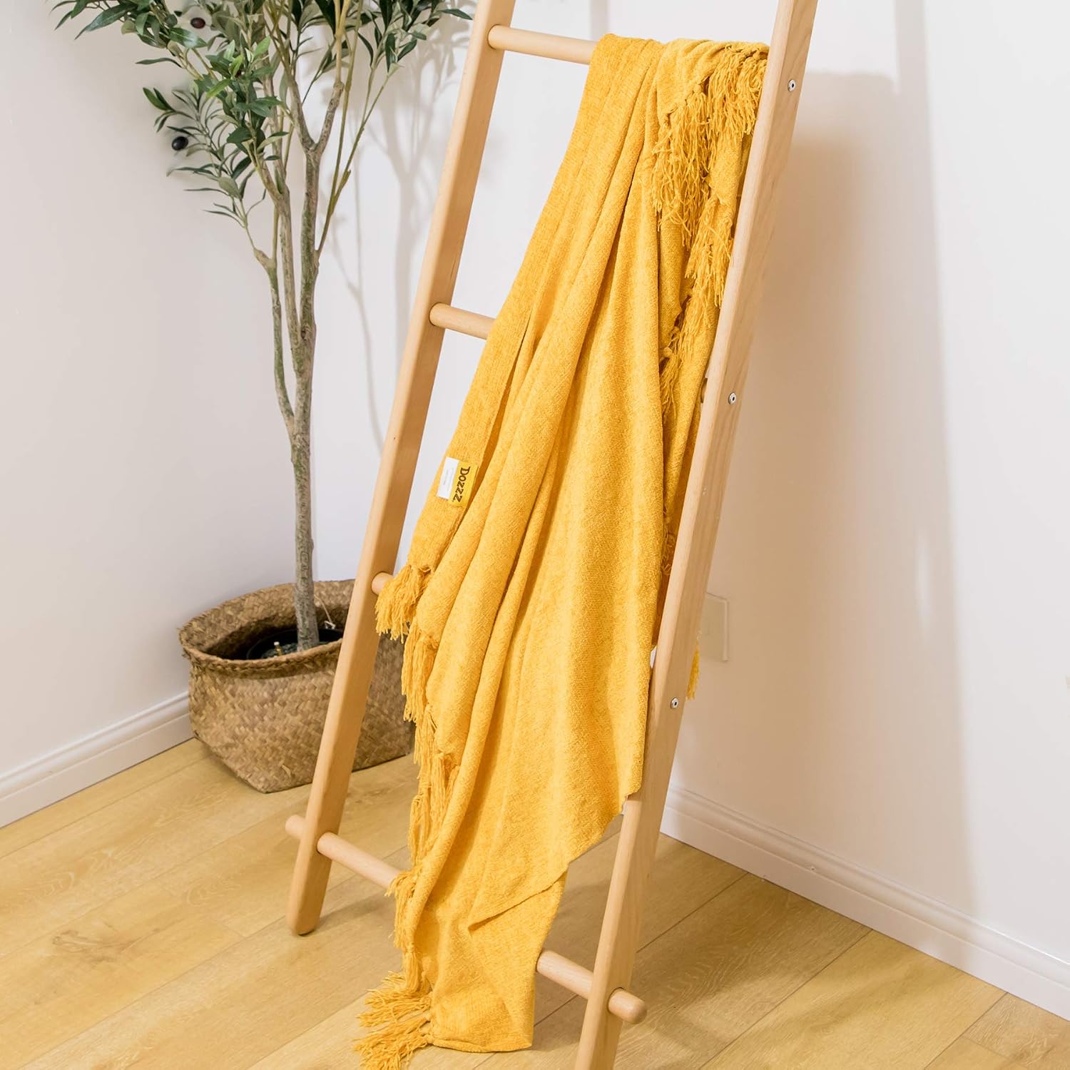 Spring Chenille Throw Blanket with Decorative Fringe Lightweight Cover for Couch Sofa Bed Chairs Furniture Home Decor Mustard Gold
