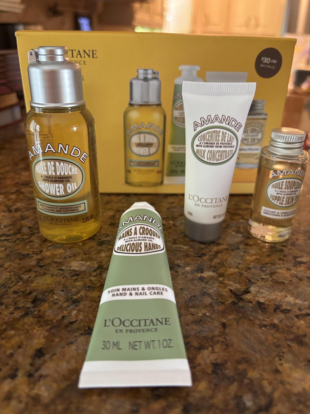 L'OCCITANE Almond Favorites Set: Cleansing Shower & Supple Skin Oils, Hand Cream & Moisturizer, Travel Size Skincare Essentials, Bath & Body Gift Set
