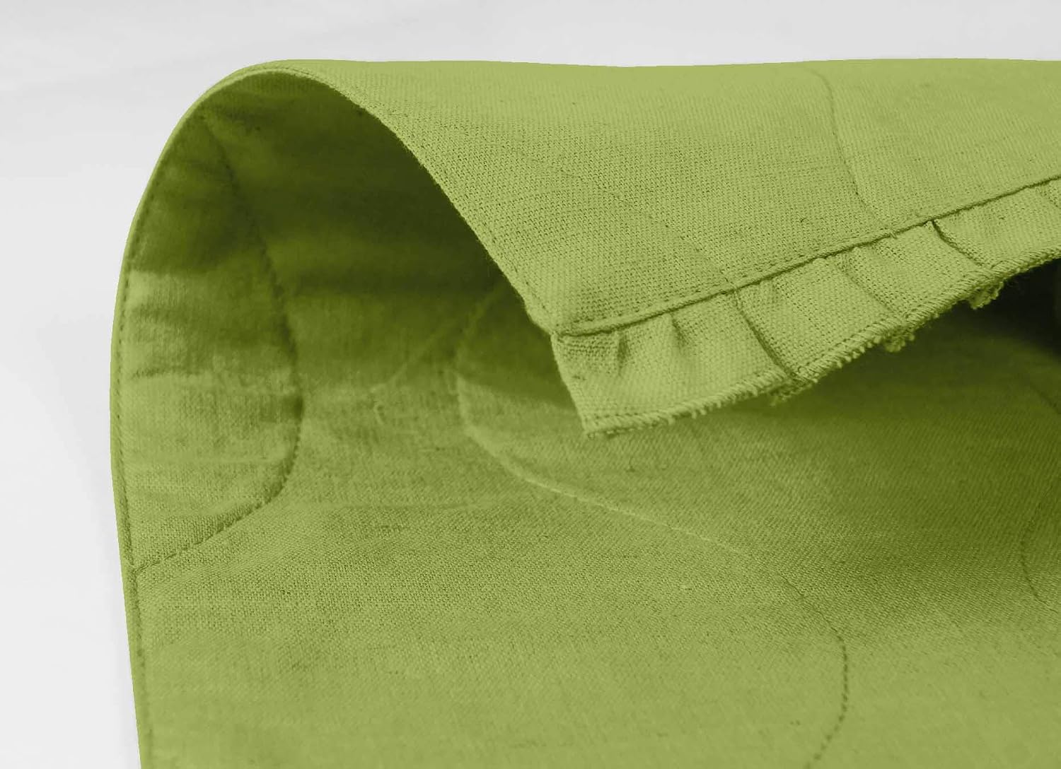 Light Green Home Decor Reversible Table Decor Frill Placemats Reversible Dining Mat-Set of 4