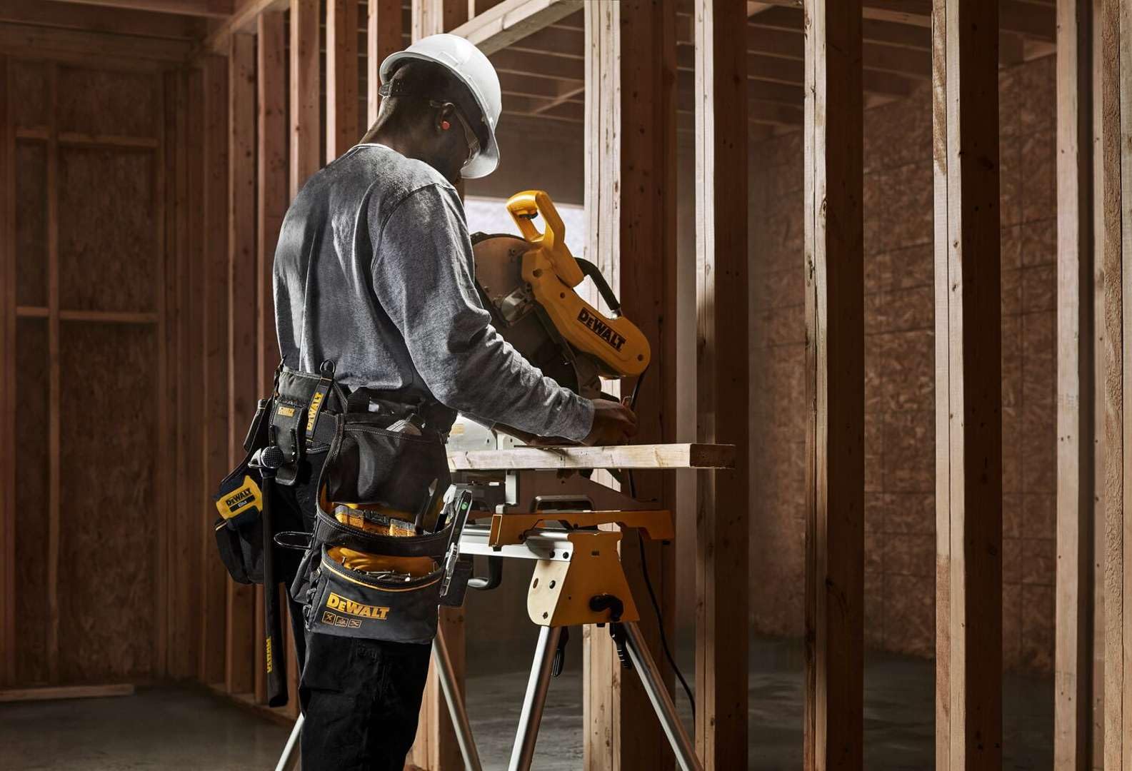 DEWALT
