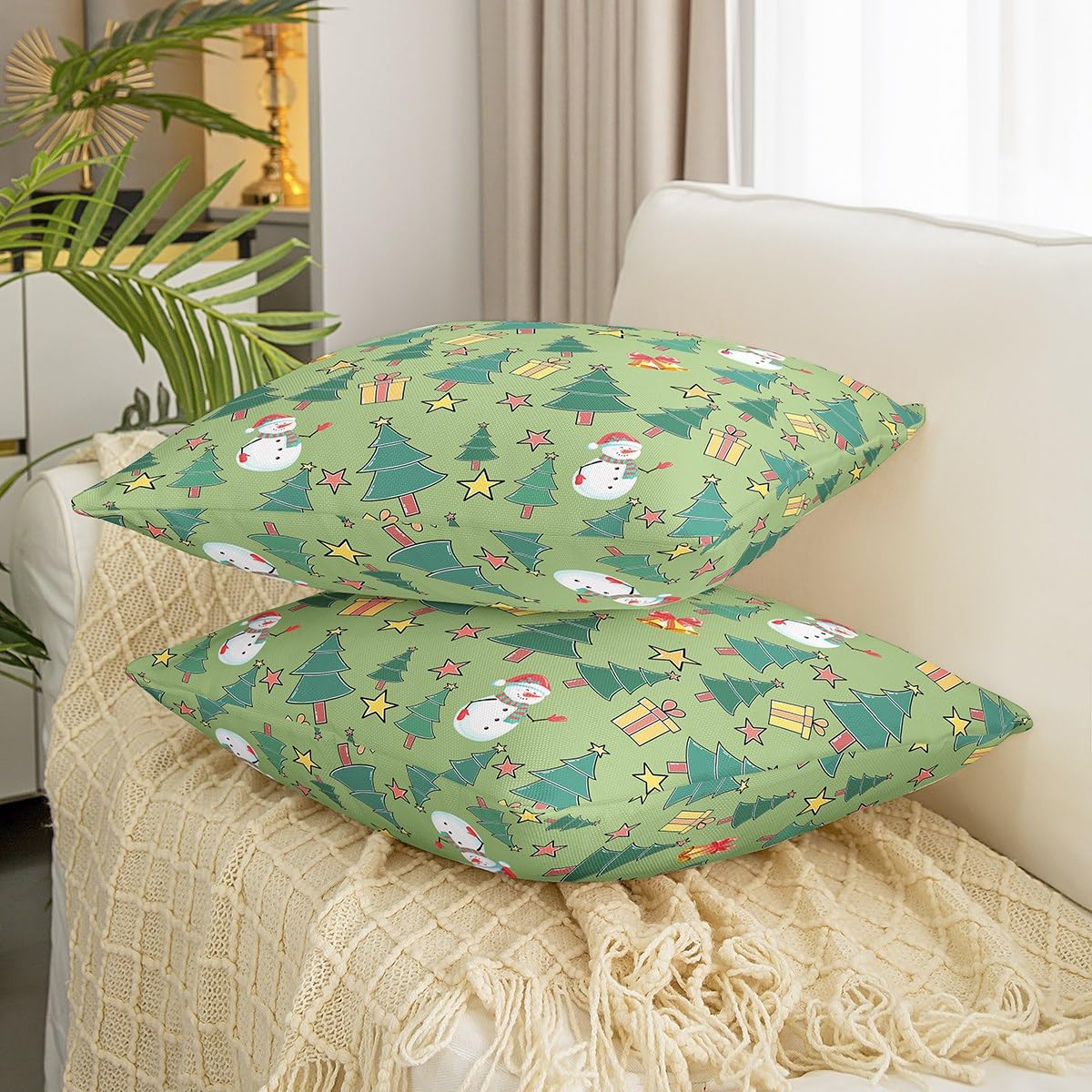 Homemissing Set di 4 federe per cuscini con albero di Natale, 45 x 45 cm, regali con pupazzo di neve, stelle, tema natalizio, federe decorative per divano, letto, sedia, auto