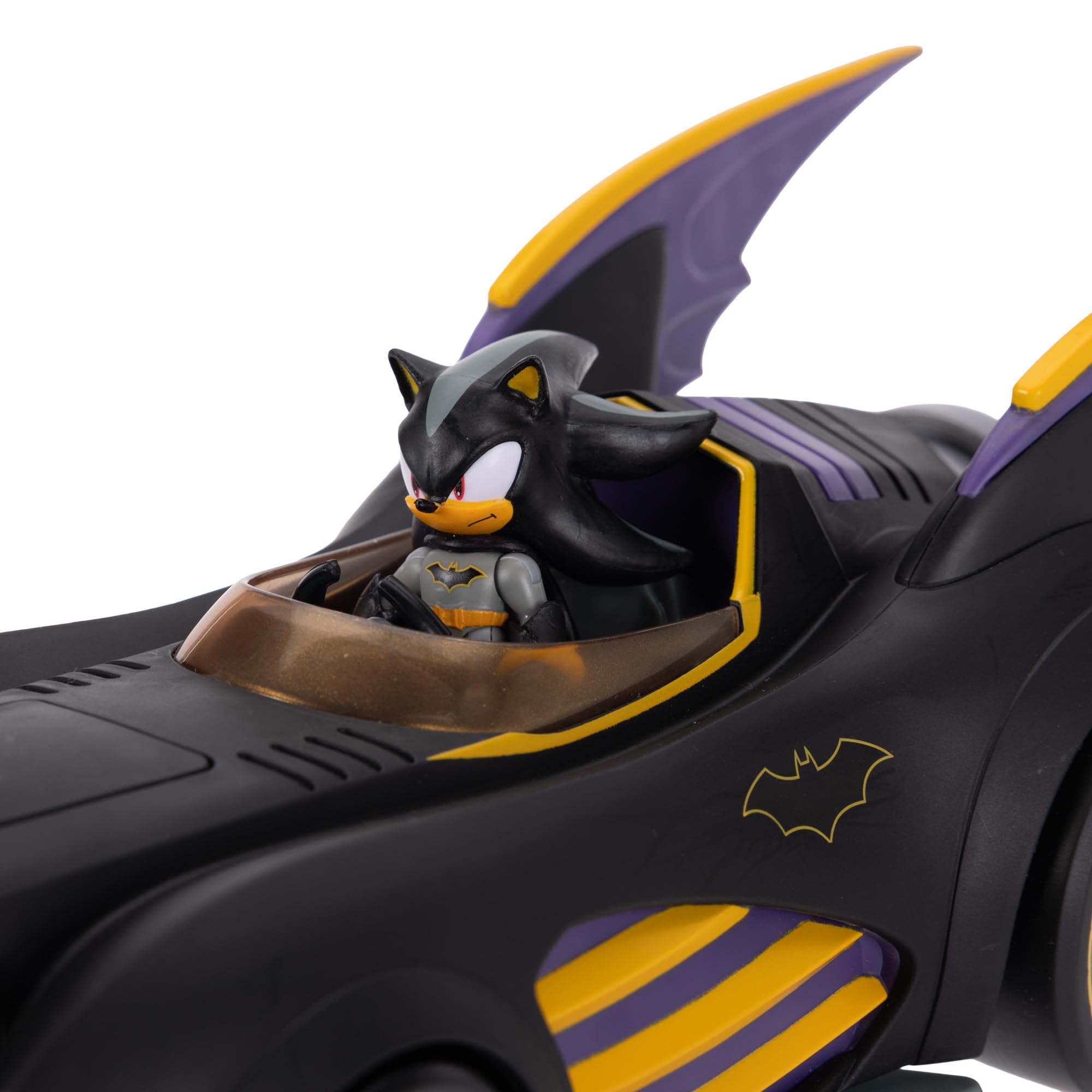 DC x Sonic Shadow en Batman avec Batmobile, Coffret de Figurines de 6,35 cm (2,5 Pouces), sous Licence Officielle Jakks Pacific, véhicule interactif avec Lance-Projectile et Turbine rotative.