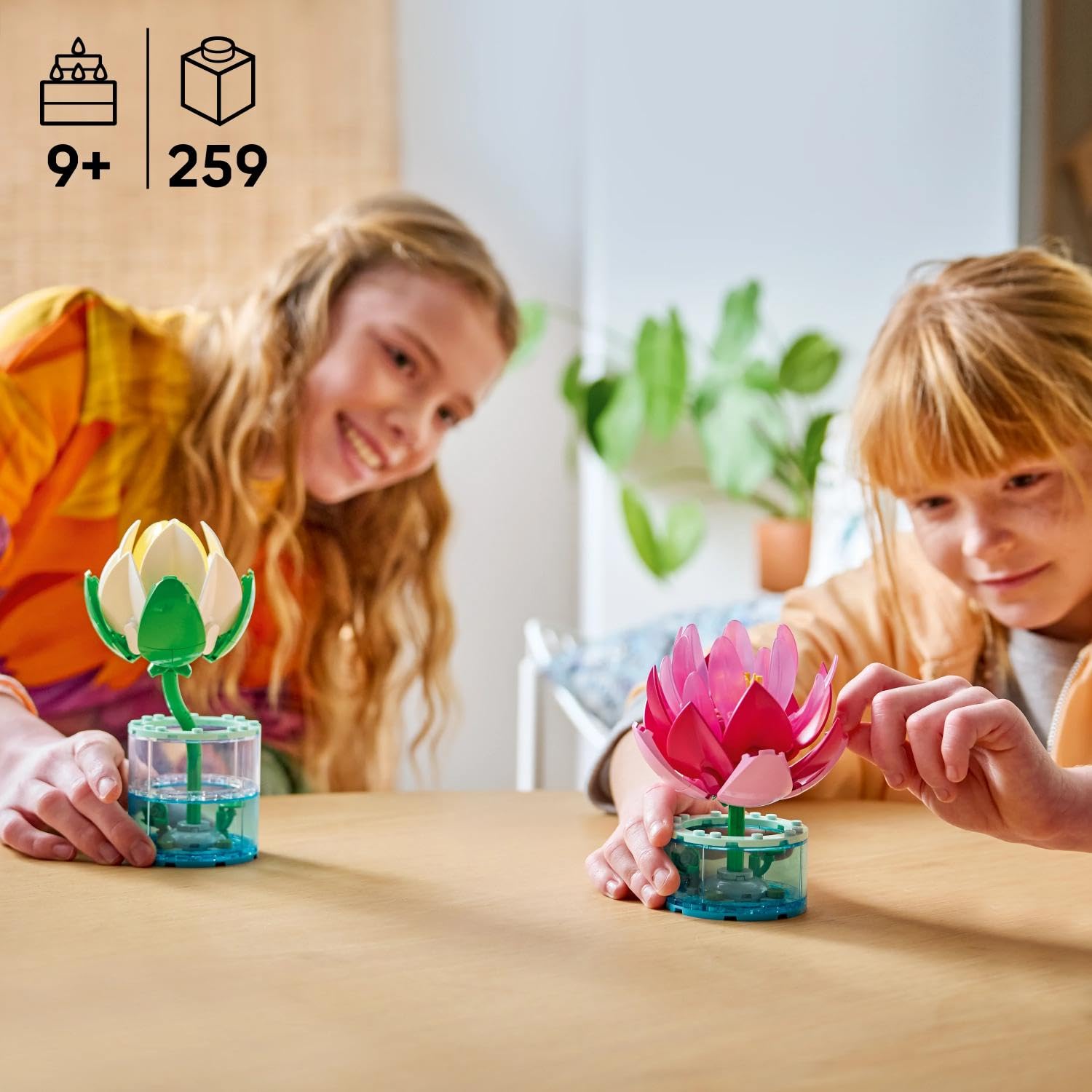 LEGO Botanicals Les Nénuphars - Set de Fleurs Artificielles - Fausses Plantes en Pot dans Vases Transparents - Décoration DIY pour Chambre d'enfant - Cadeau pour Fille dès 9 Ans ou Adulte 11511
