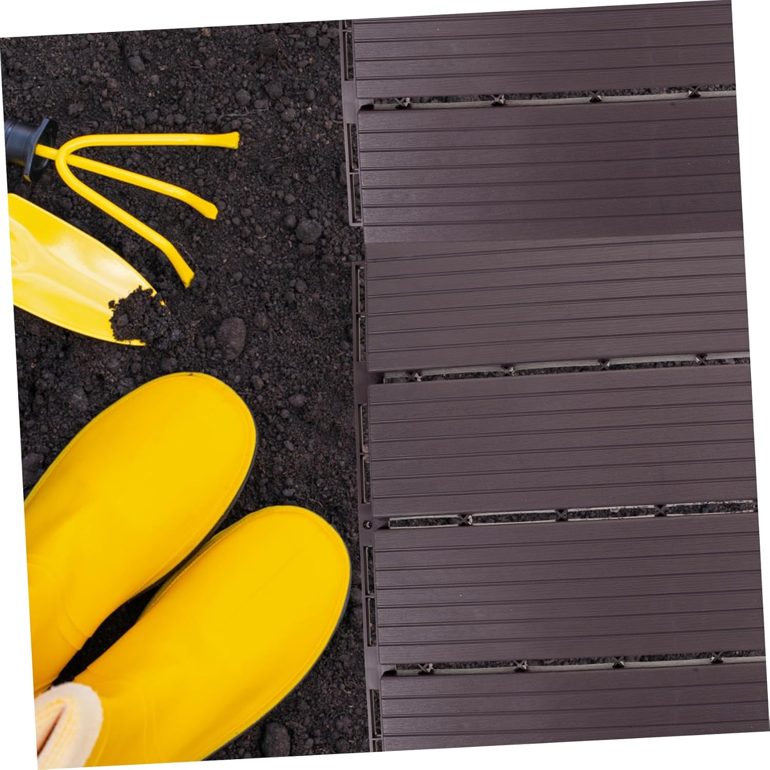 4pcs Interlocking Deck Tiles for Balcony Outdoor Plastic Flooring Weather-Resistant Patio Tiles Easy DIY Installation