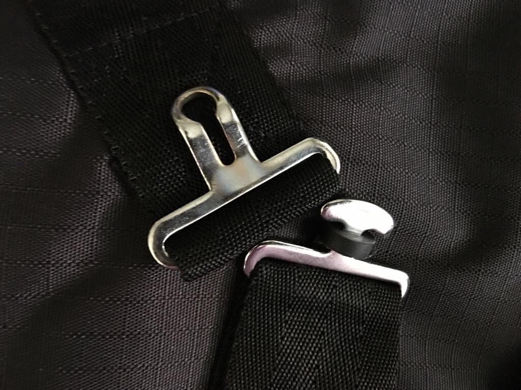 Winter Horse Turnout Winter Blanket No Fill Blue & Black Size 82"