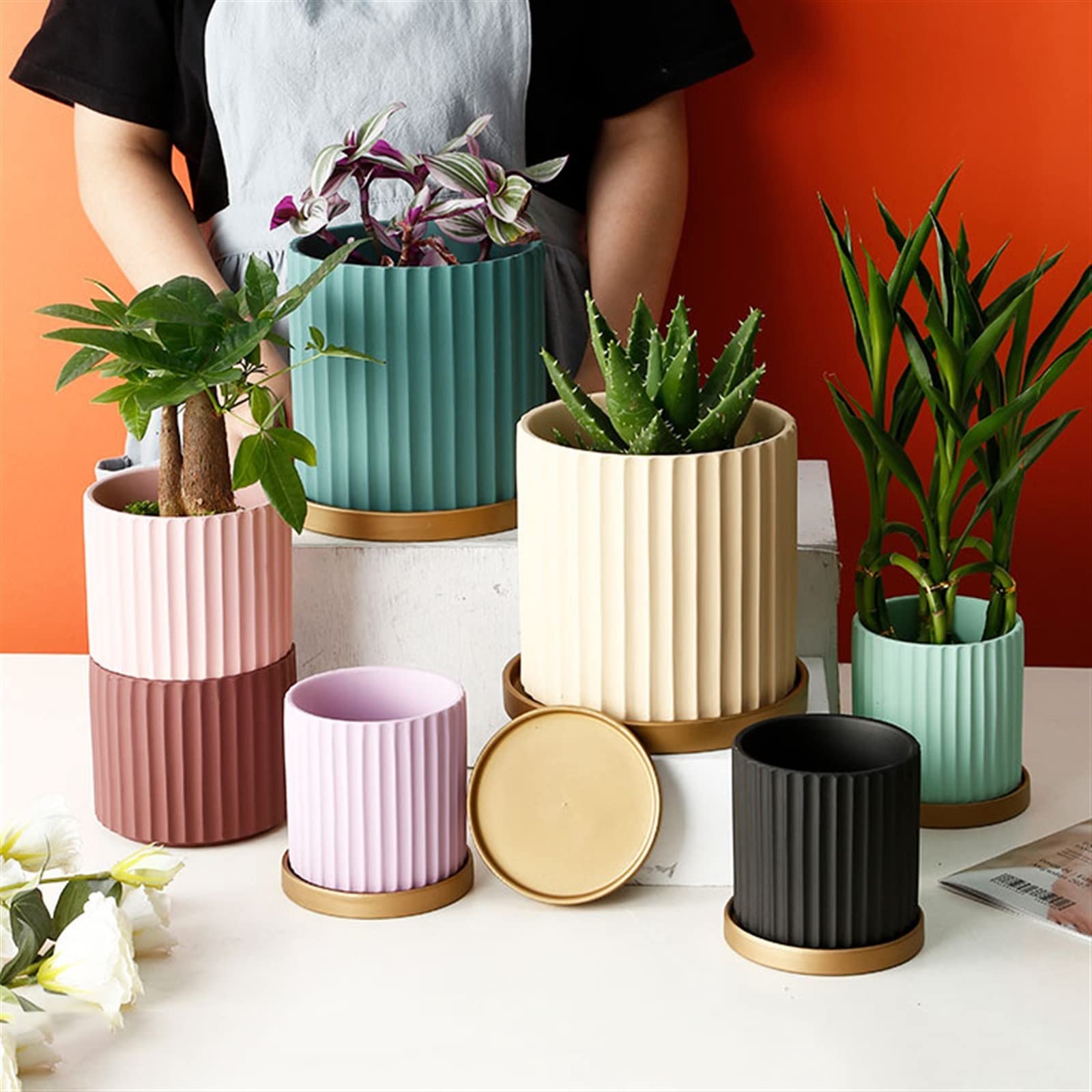 Doniczka kwiatowa Prosta pionowa doniczka w paski z tacą okrągła ceramiczna doniczka kryty orchidea kaktus doniczka na sukulenty z otworami drenażowymi Doniczki na Rośliny (Color : Yellow)