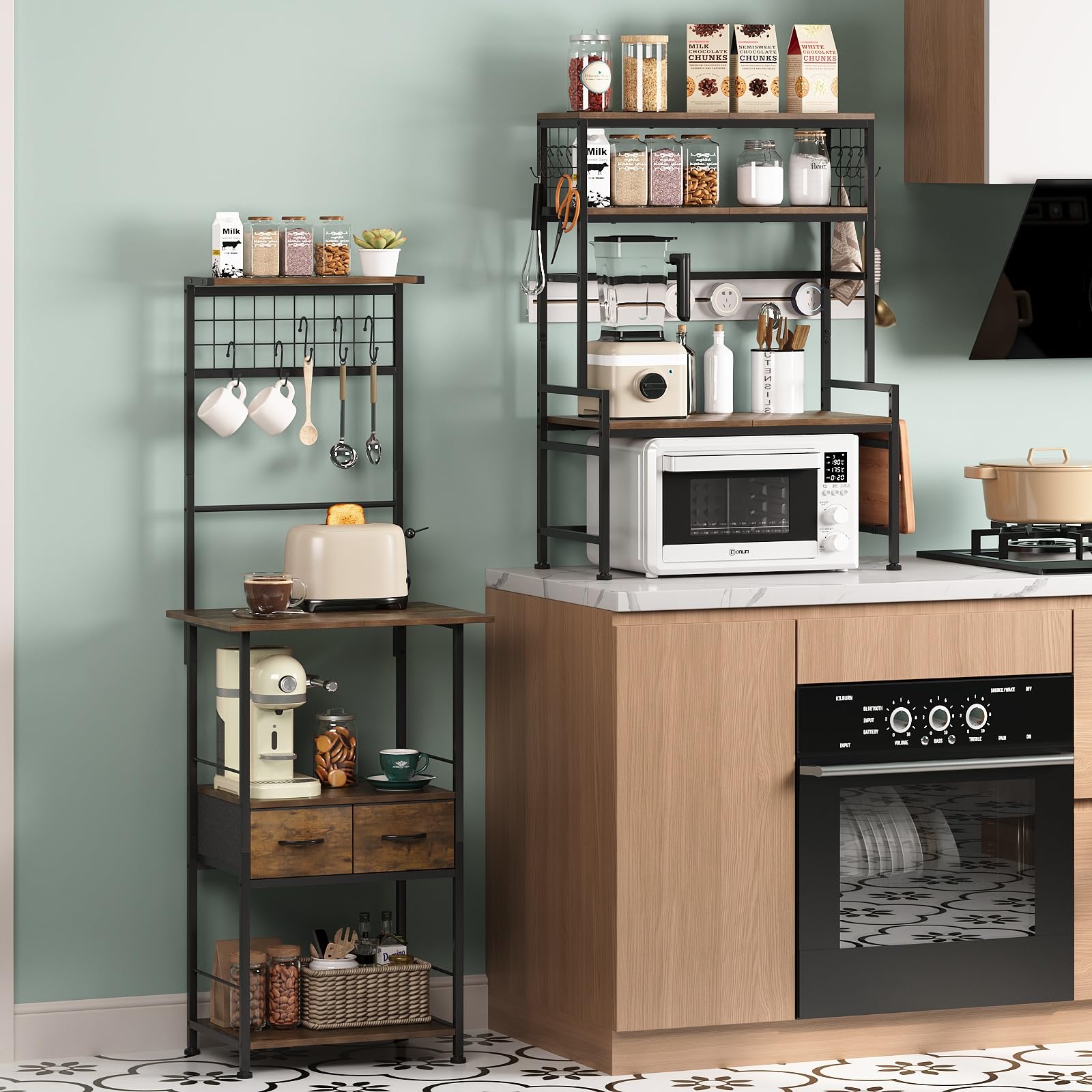 Tohomeor Étagère pour micro-ondes, étagère de cuisine avec support pour micro-ondes avec compartiment réglable et 10 crochets, étagère de boulangerie peu encombrante pour les casseroles, poêles