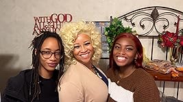 Review Image by Monté Monté