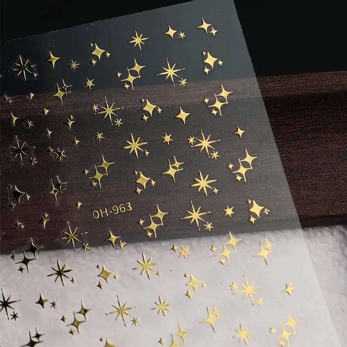 Mini Star Nail Art Stickers Shiny Golden Laser Silvery Star Nail Stickers 6PCS 3D Self-Adhesive Y2K Style Four/Eight Pointed Stars Nail Decals French Nails Design Manicure Accessories for Women Girls