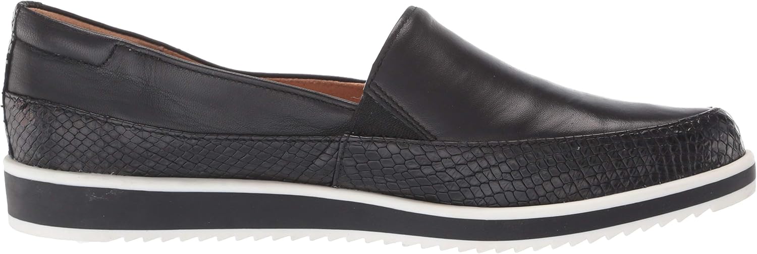 Naturalizer black slip on Clearance
