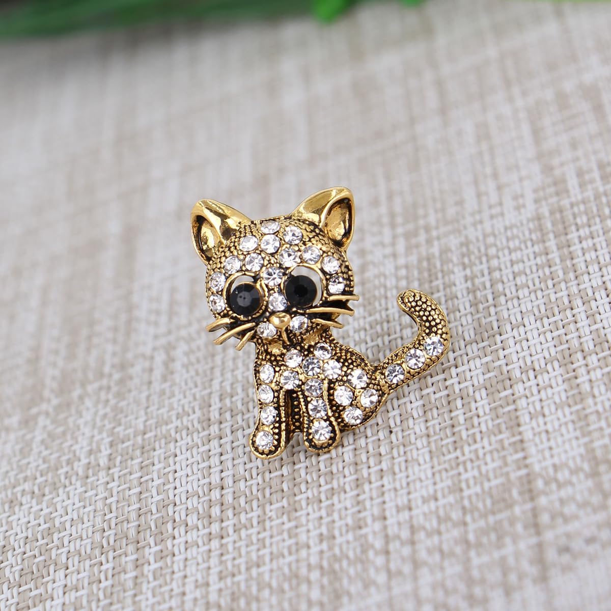 Cute Cat Broochs Pins For Women Vintage Animal Rhinestone Brooch Pin Gold Silver Cat Lapel Dress Suit Jackets Hat Scarf Brooch Pin Cats Decoration Lady Gifts - Image 3