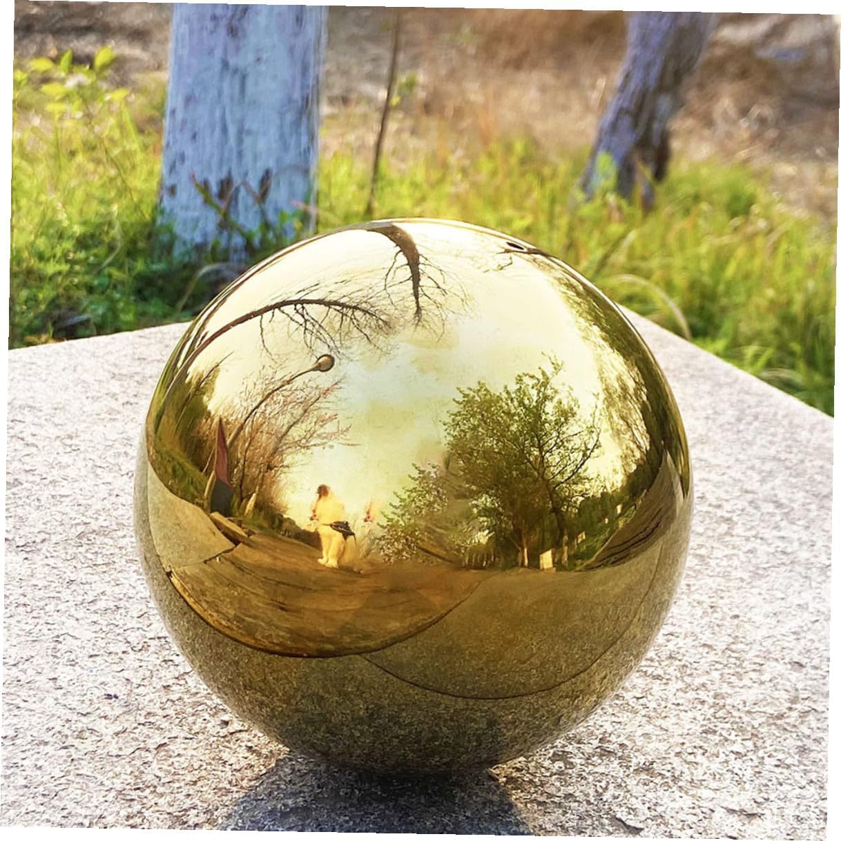 BESPORTBLE 8Pcs Outdoor Mirror Balls Stainless Steel Hollow Reflective Spheres Polished Garden Decor Including for Patio Lawn Decoration