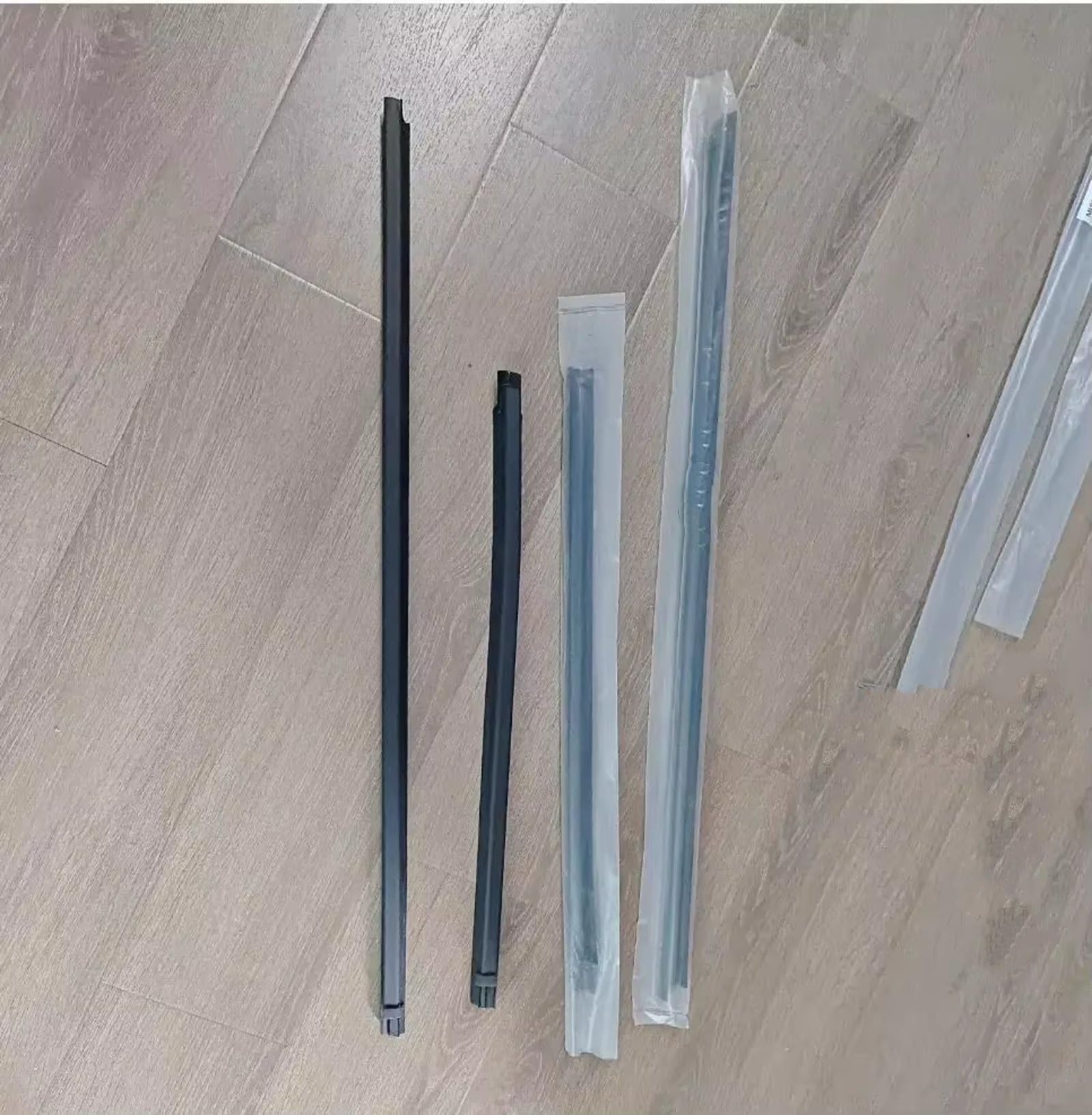 Per Isuzu Per MU-X 2014-2019 Guarnizione In Gomma Protettiva Per Vetri 4 Pezzi 1 Set Gomma Per Finestrini Esterni Protezione Bordi Auto