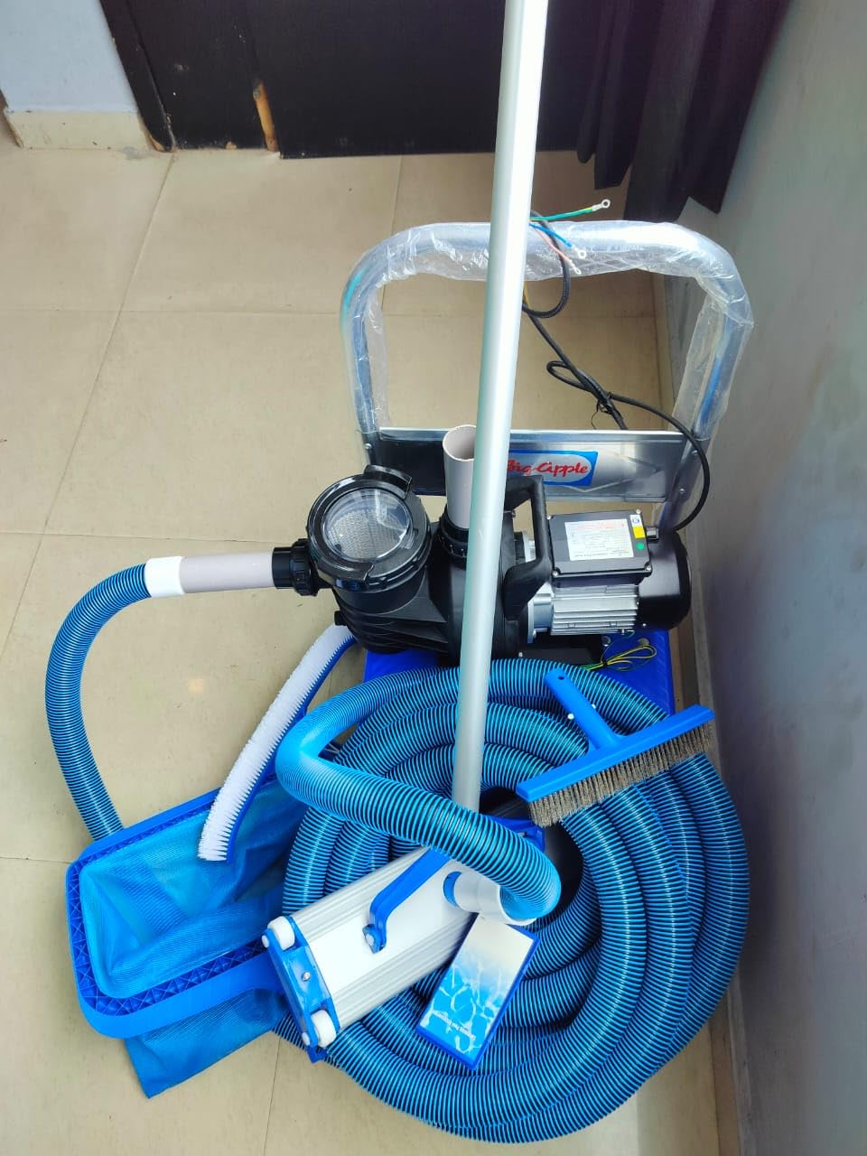 Swimming Pool Vacuum Cleaning Set | 2HP Pump with Prefilter, 25m EVA Hose, 24" Vacuum Head, Trolley, 16 ft Telescopic Pole, 18" Curved Brush, Leaf Net, 10" Algae Brush & pH Test Kit-image-40