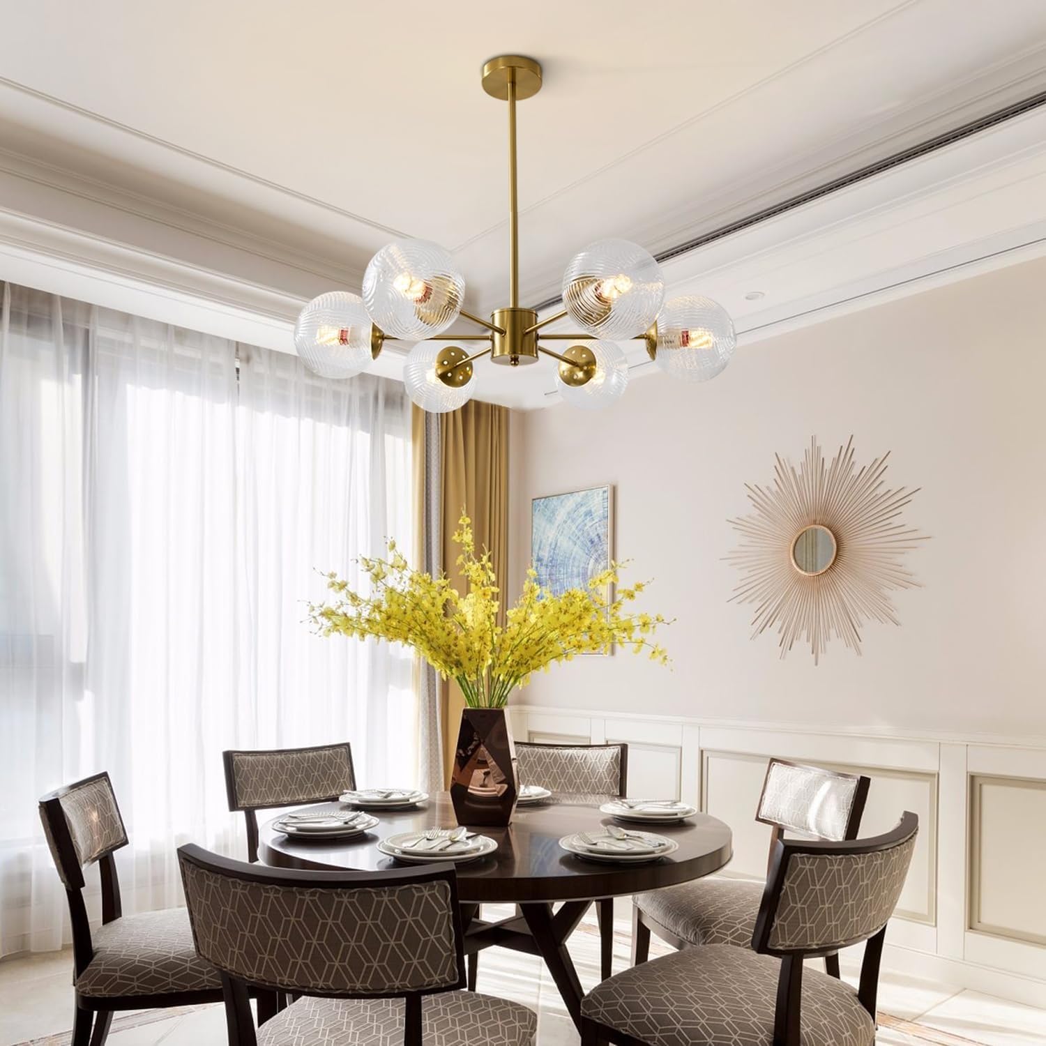 Pendelleuchte Mid-Century Modern 6-flammiger Kronleuchter goldene Sputnik Pendellampe Vintage grüne Deckenleuchte aus gebürstetem Messing Glaskugel Kronleuchter für Schlafzimmer Flur Esszimmer