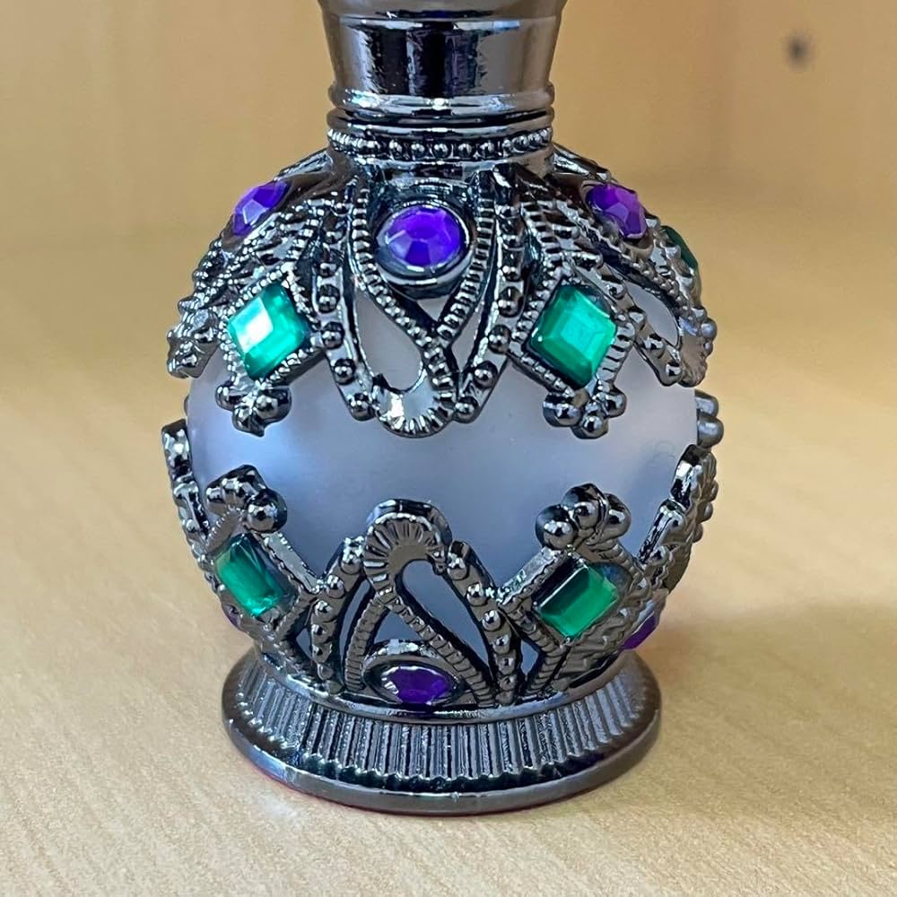 アンティーク　ガラス細工　香水瓶　3点まとめて　M　8047 アンティークガラス細工香水瓶3点まとめてM8047